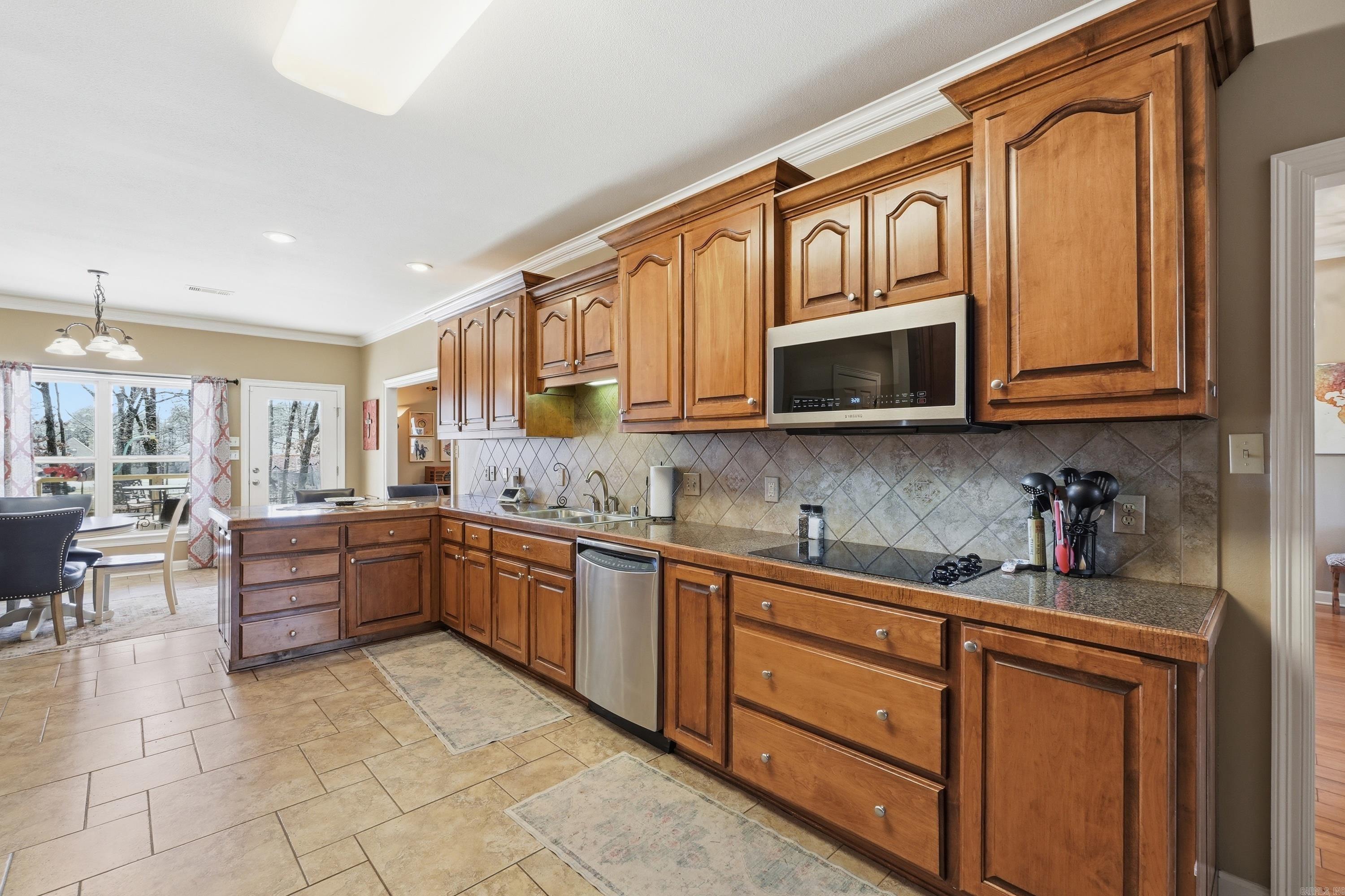 2835 Glohaven  Conway, AR