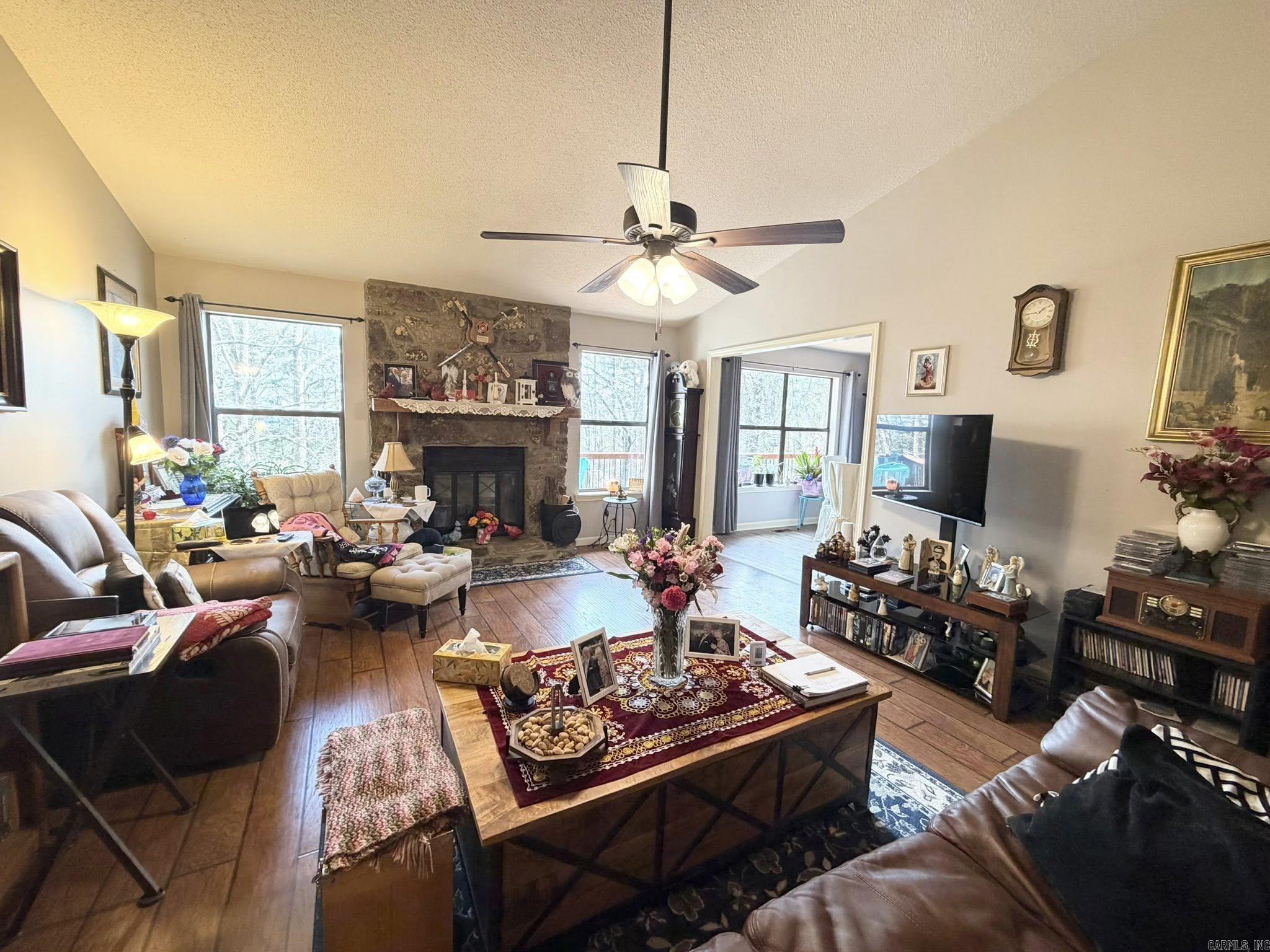 142 Glenwood  Fairfield Bay, AR