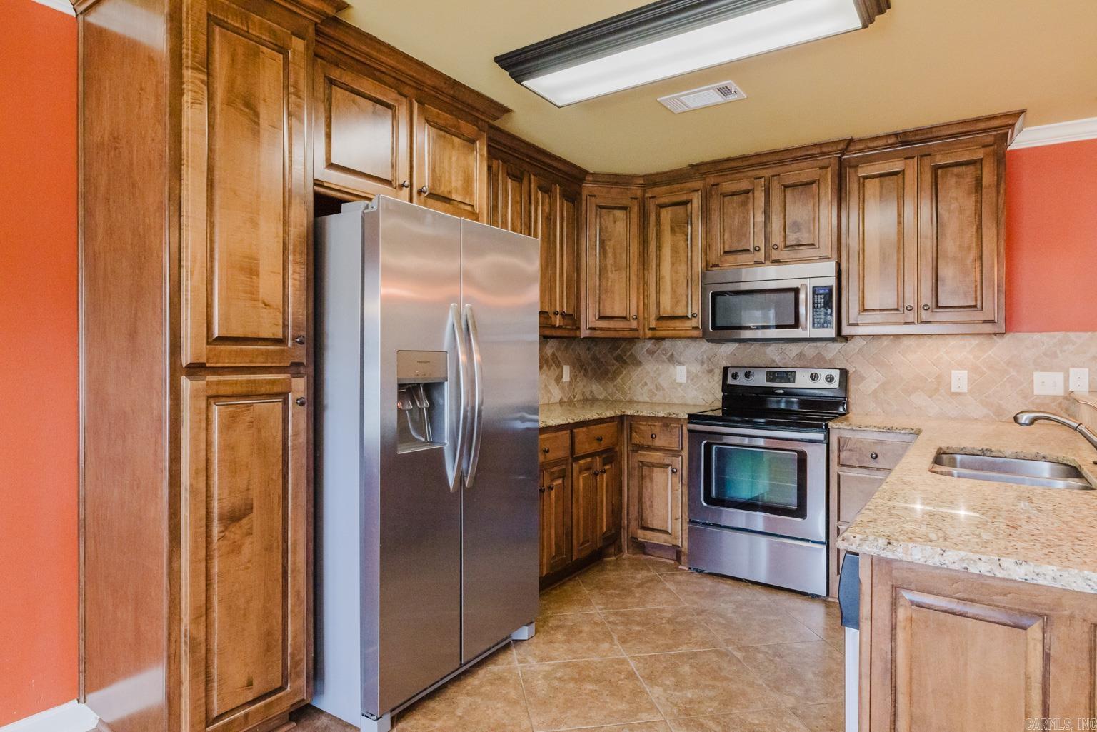 2705 Finley Loop  Bryant, AR