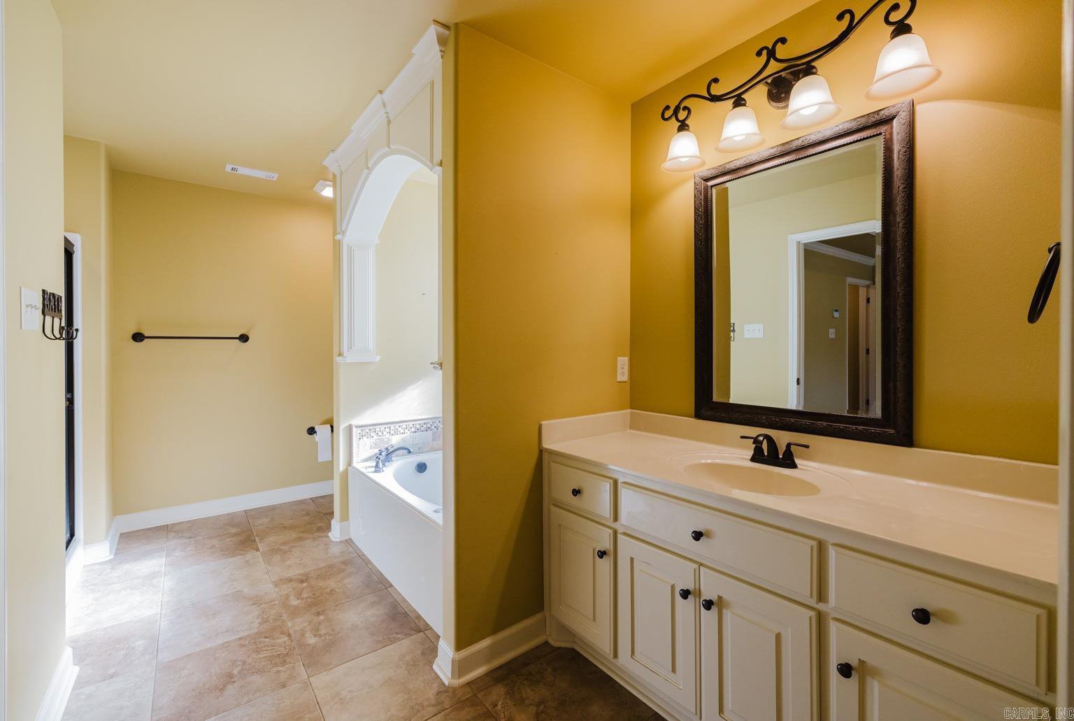 2705 Finley Loop  Bryant, AR