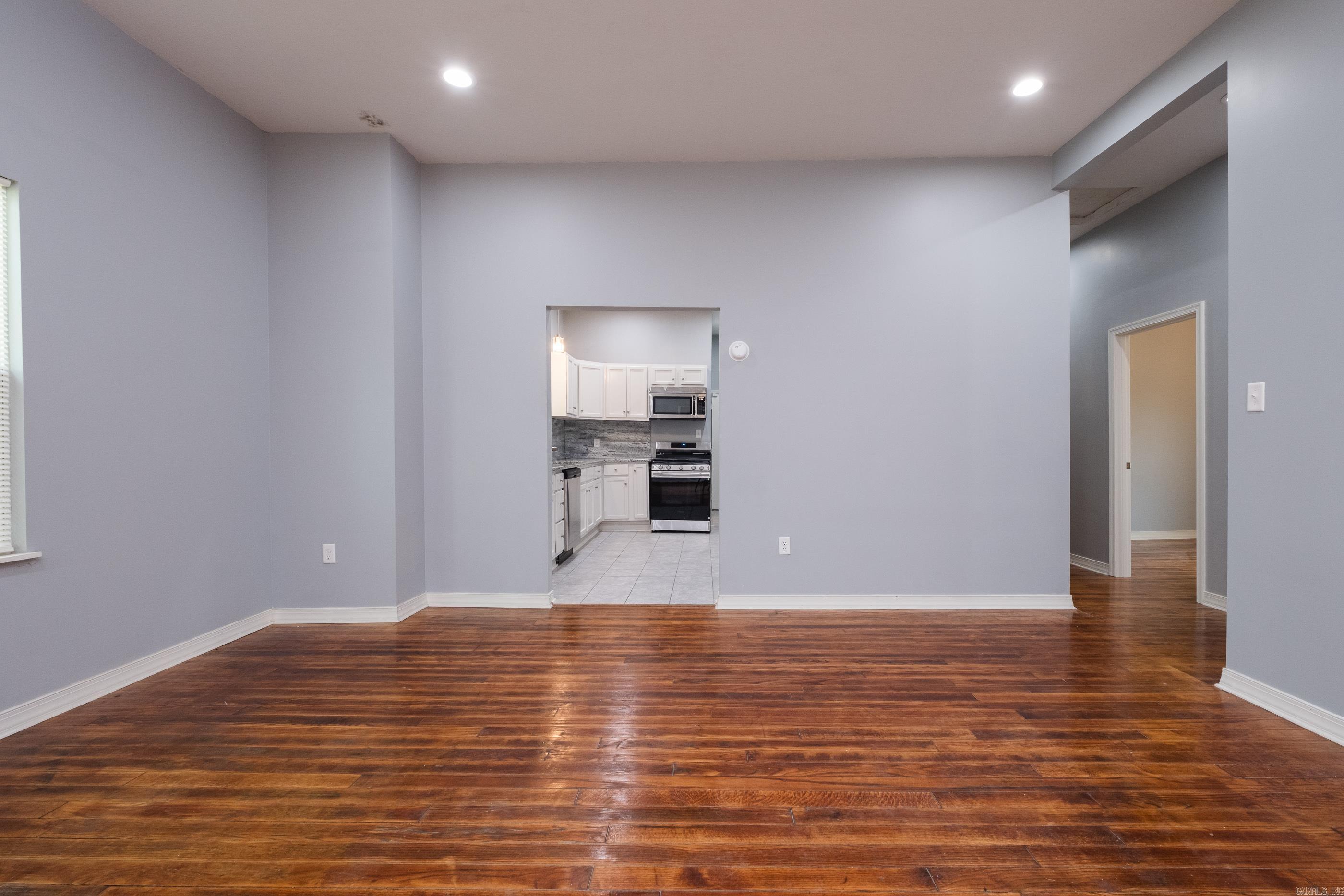 1407 Hanger  Little Rock, AR