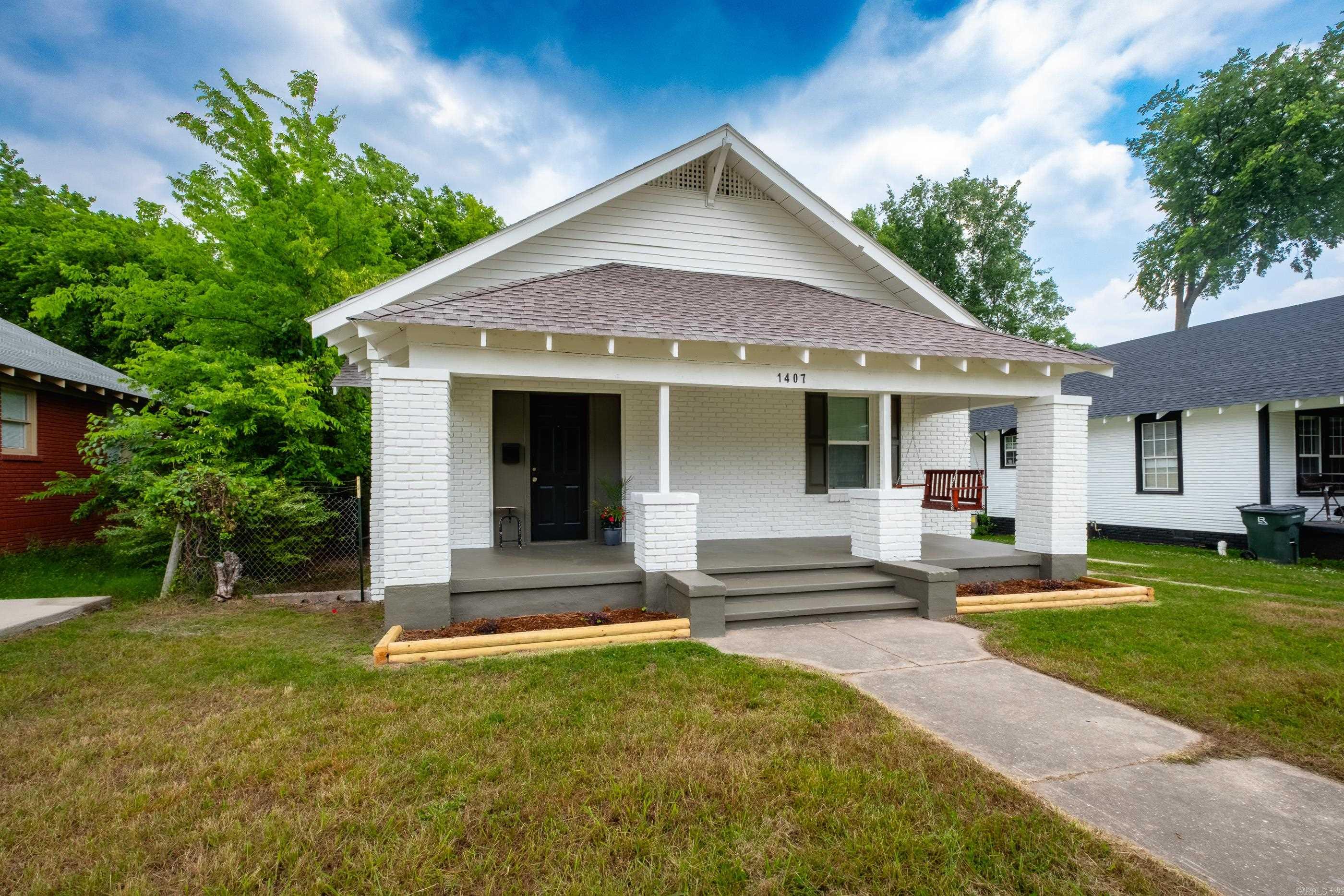 1407 Hanger  Little Rock, AR