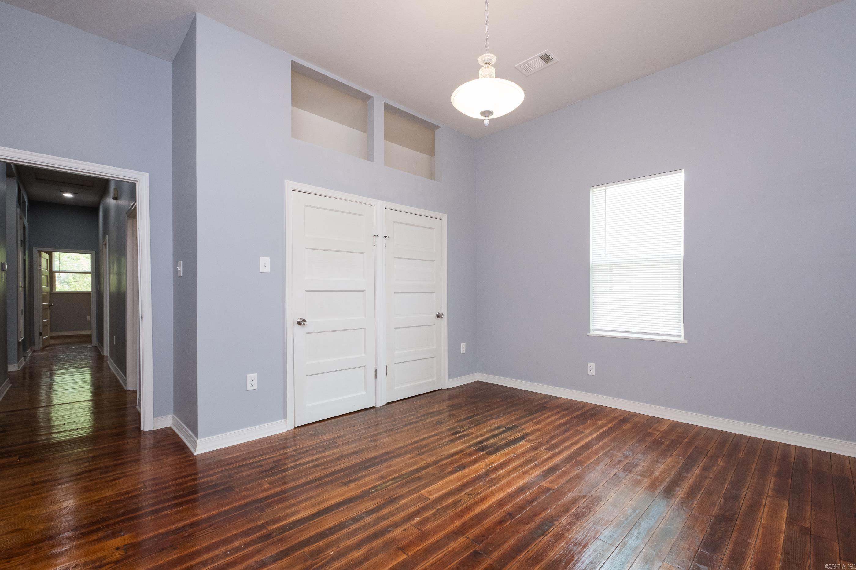 1407 Hanger  Little Rock, AR