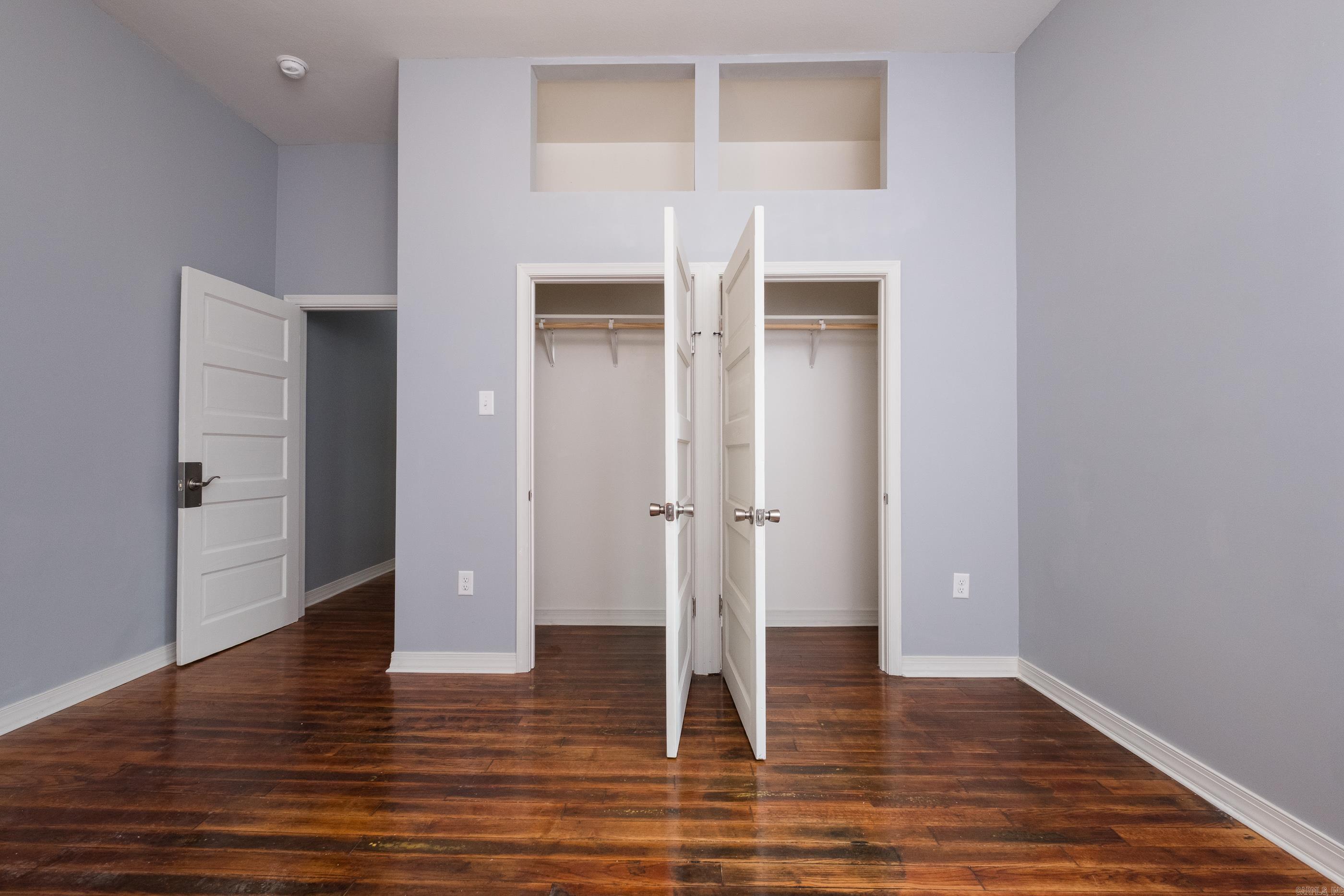 1407 Hanger  Little Rock, AR