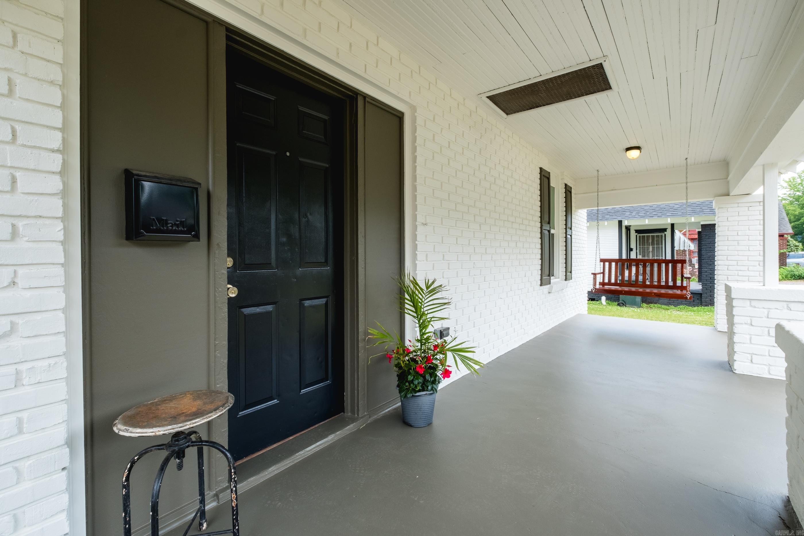 1407 Hanger  Little Rock, AR