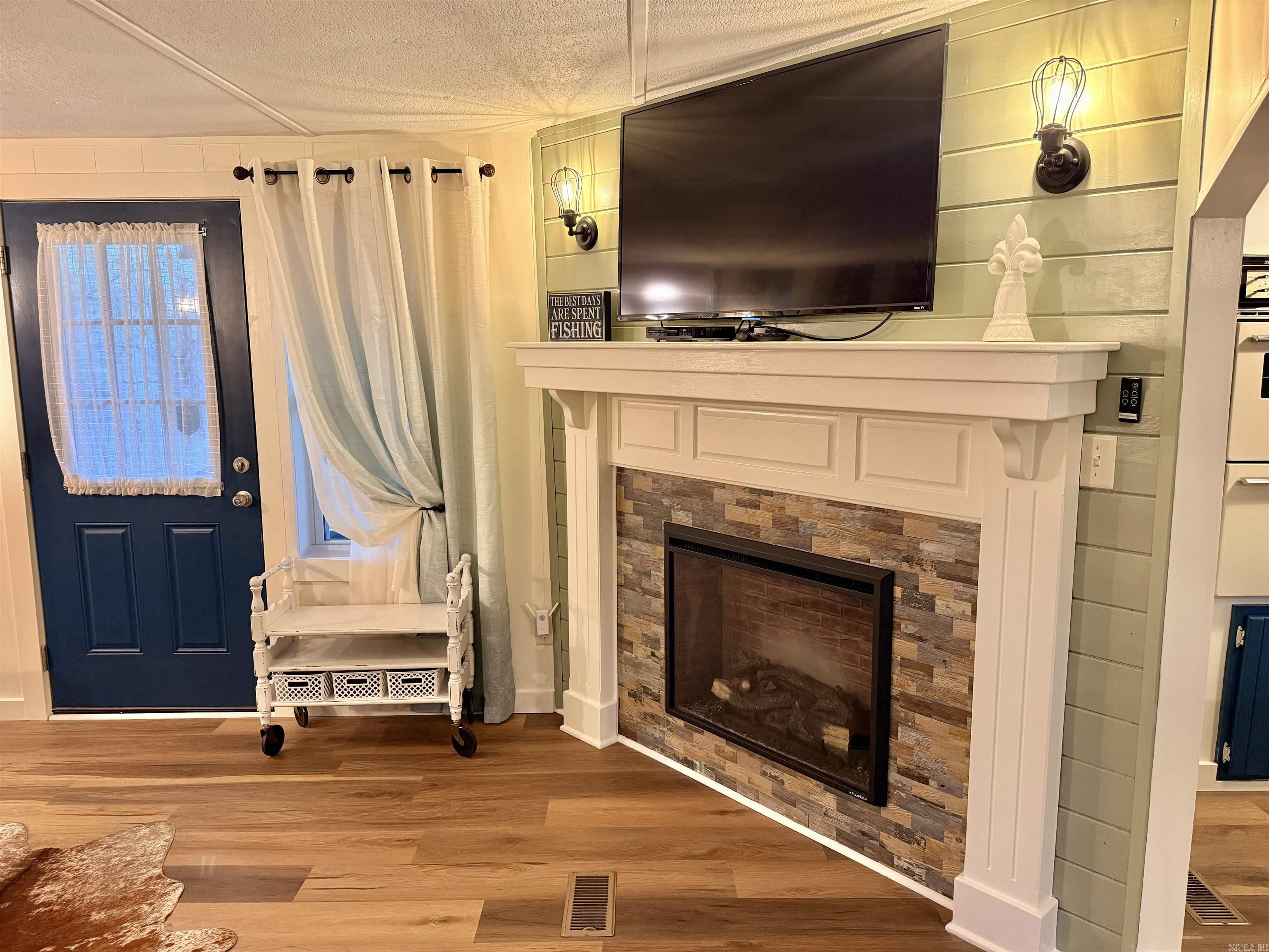 373 Rachael Dr.  Shirley, AR