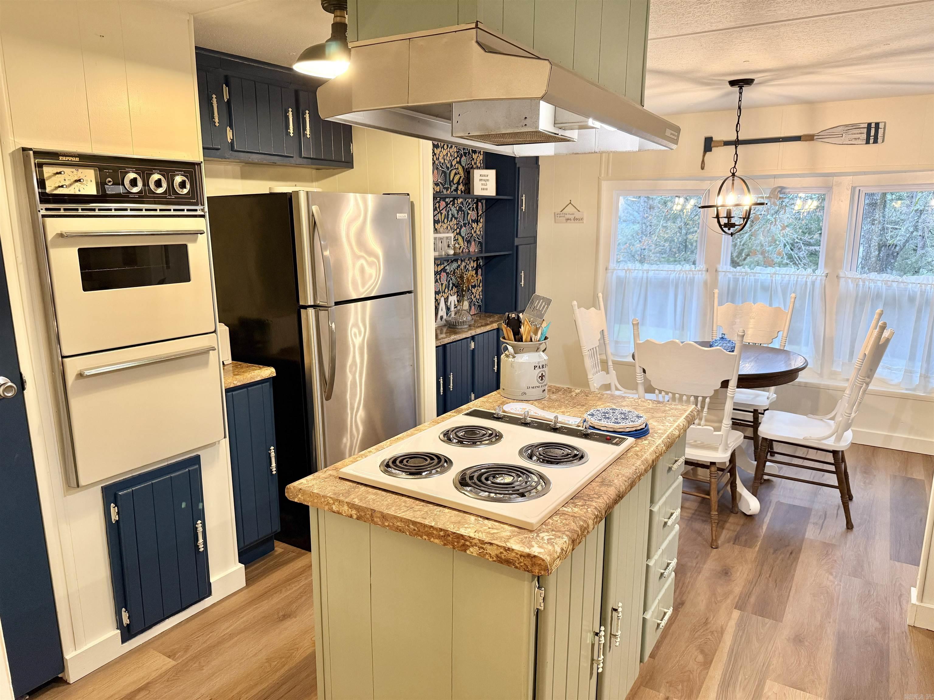 373 Rachael Dr.  Shirley, AR