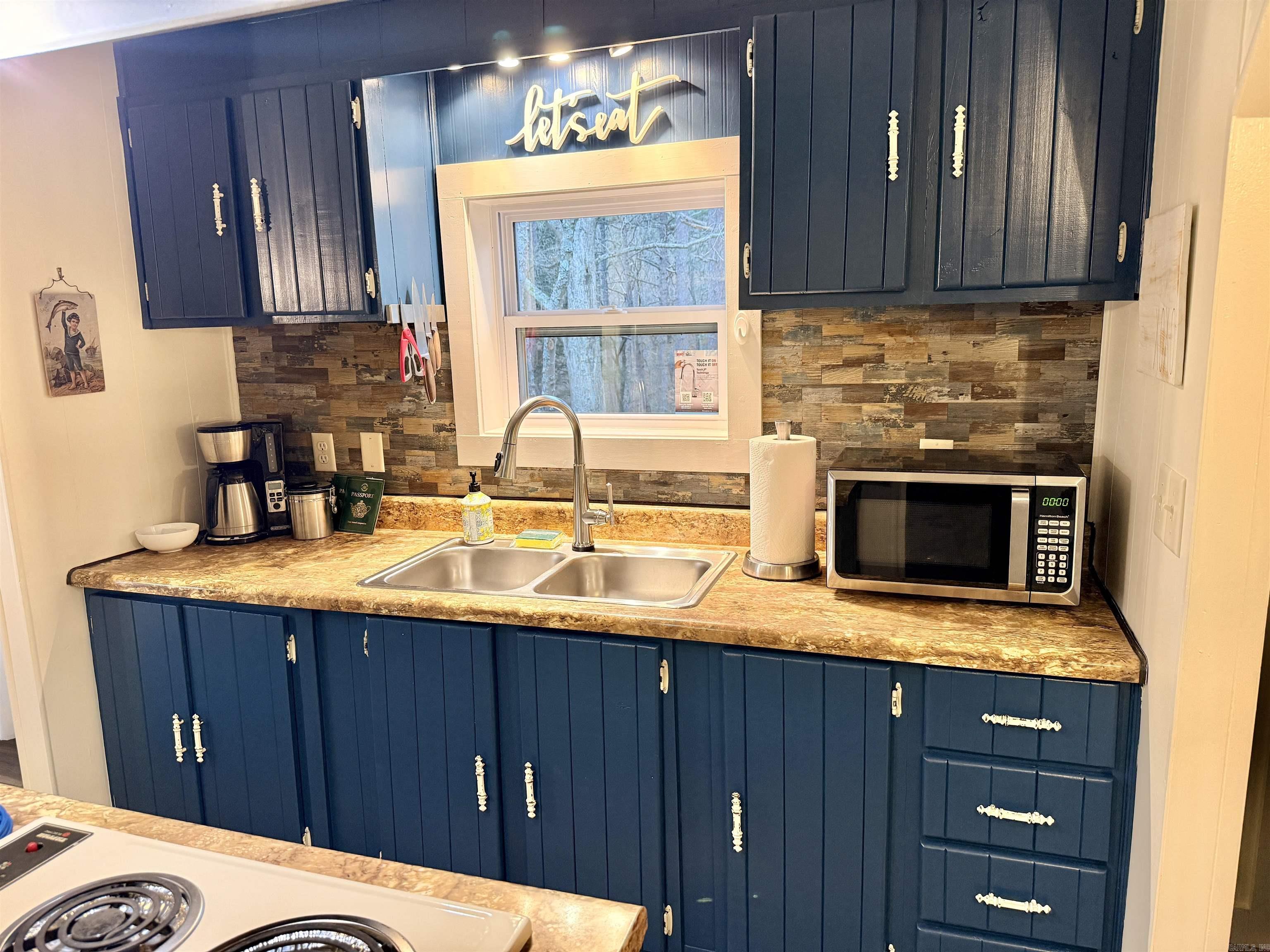 373 Rachael Dr.  Shirley, AR