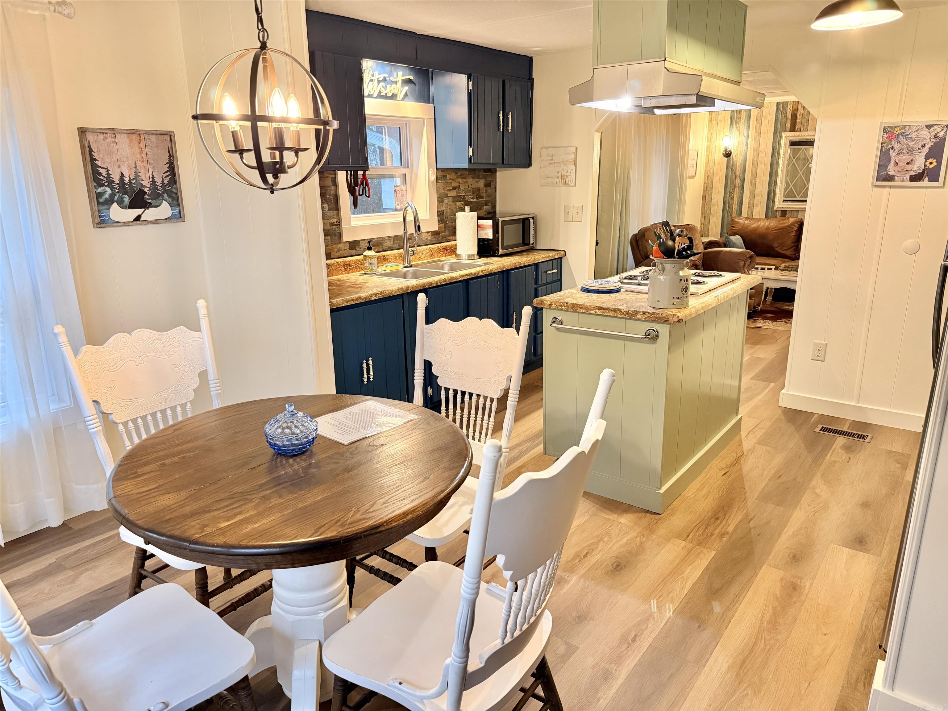 373 Rachael Dr.  Shirley, AR