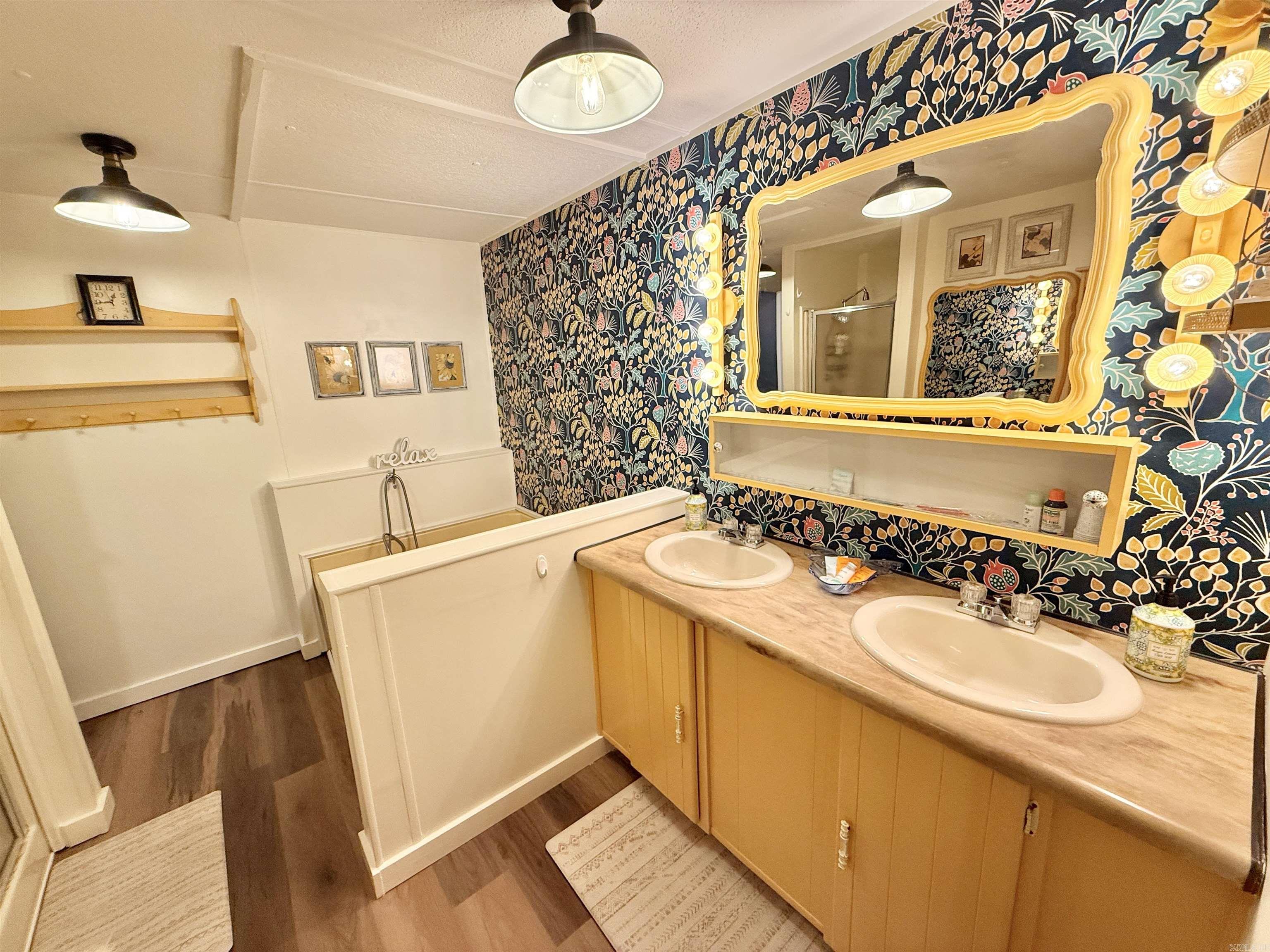 373 Rachael Dr.  Shirley, AR