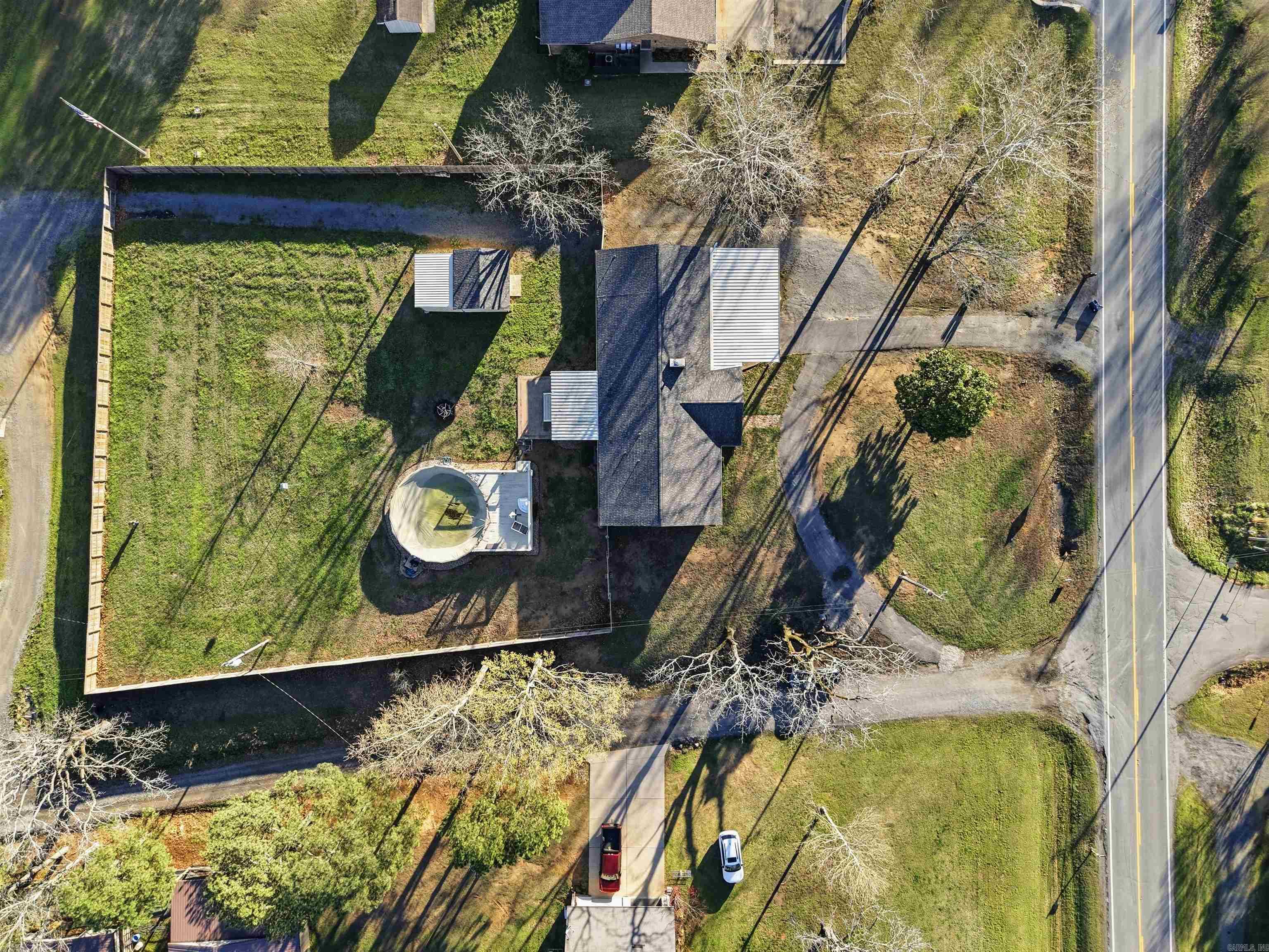 525 225 E  Greenbrier, AR