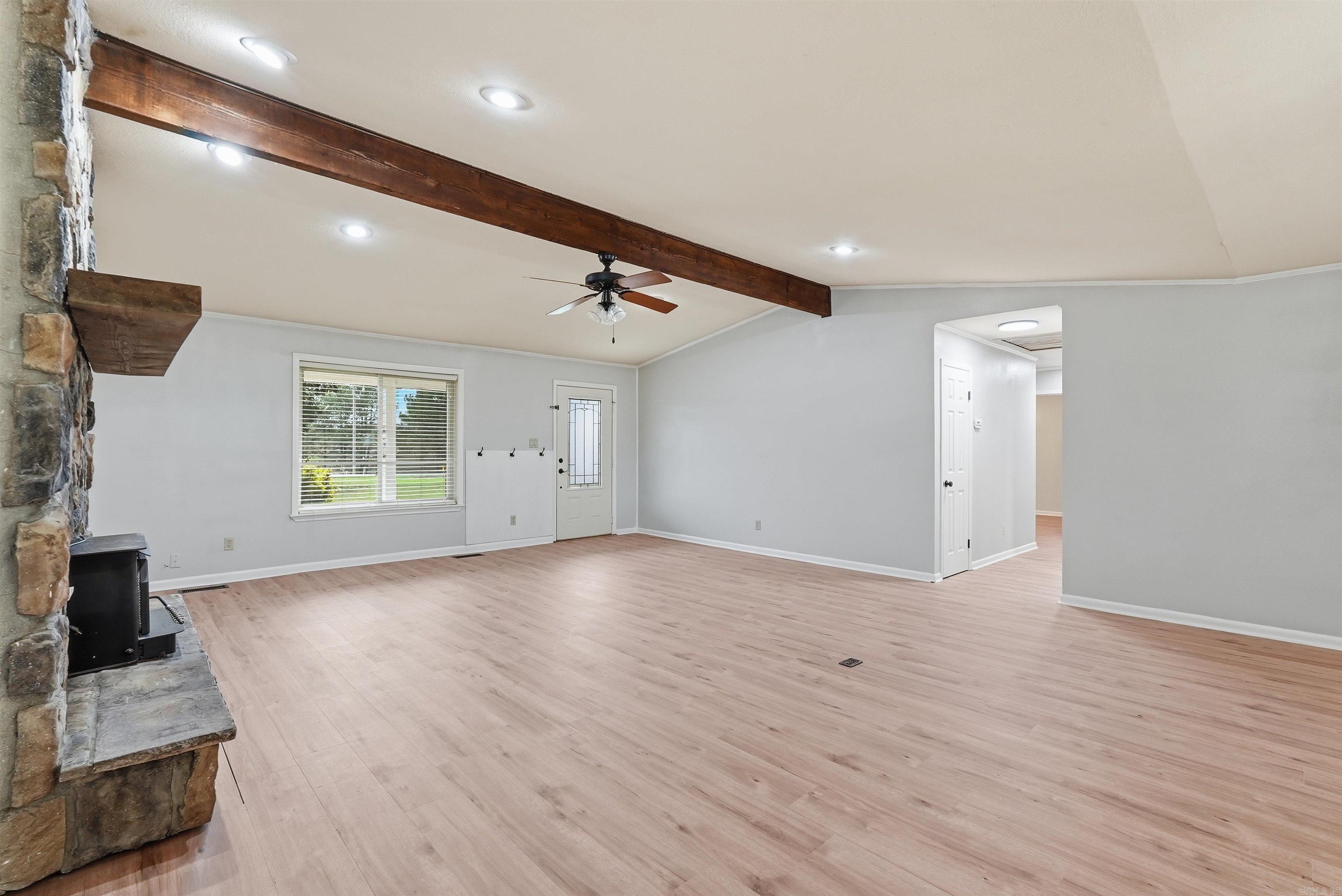 525 225 E  Greenbrier, AR