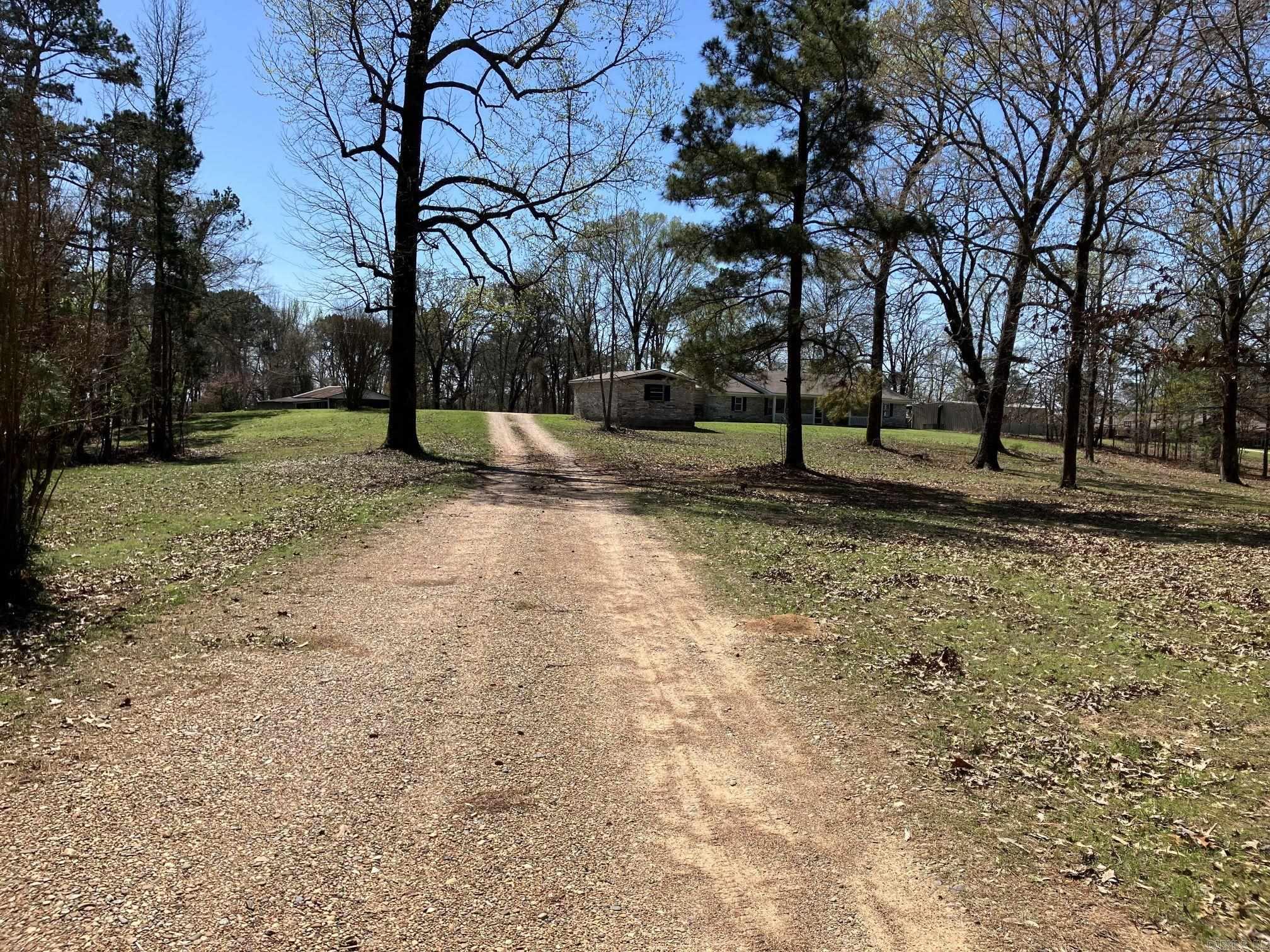 137 Rolling Fork Dr  De Queen, AR