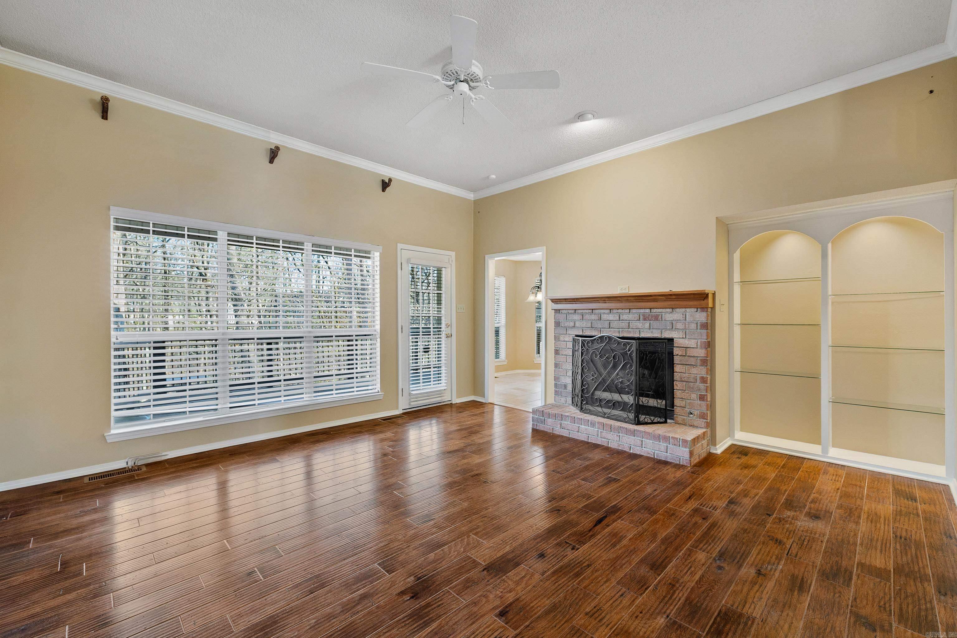 1215 River Oaks  Benton, AR