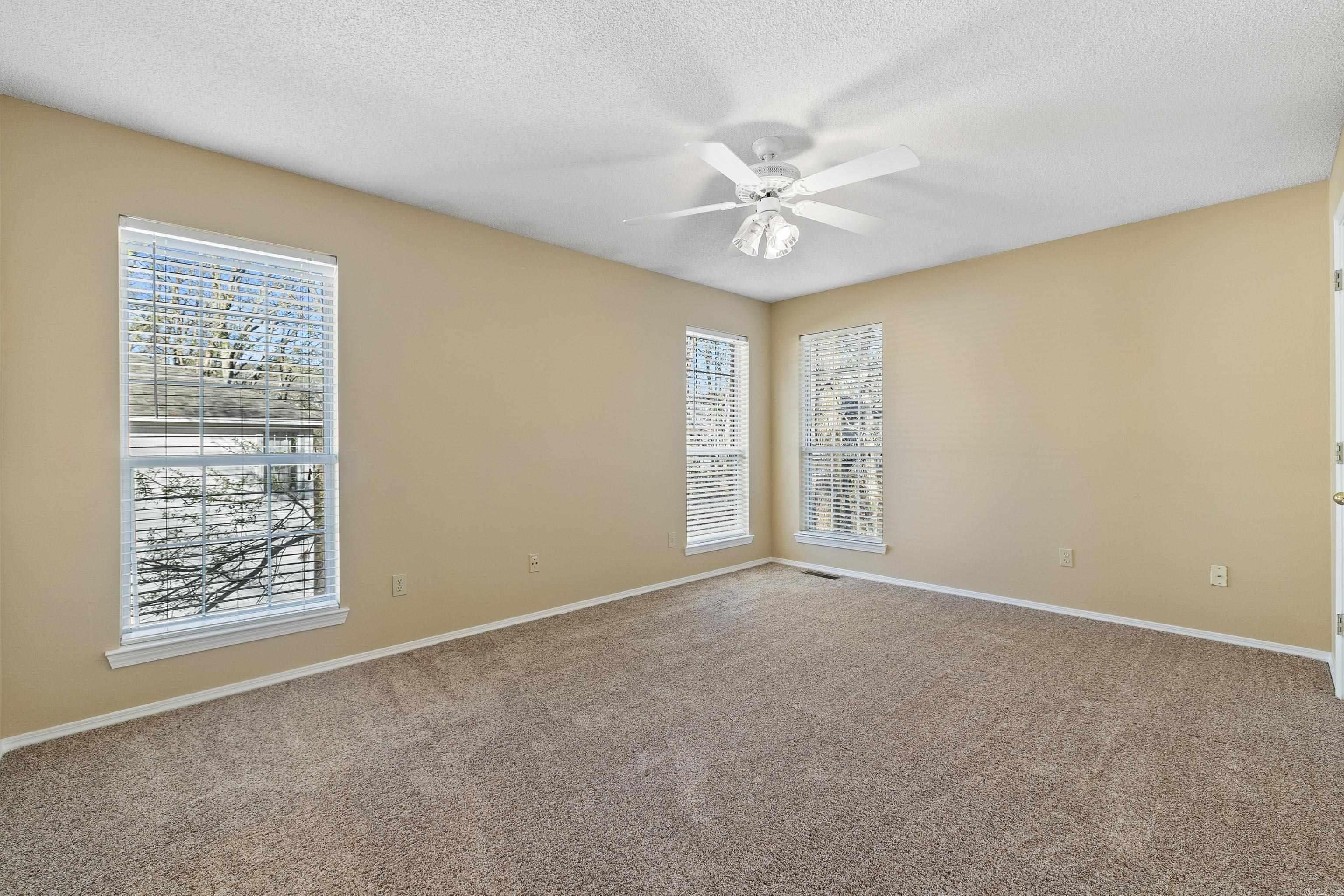 1215 River Oaks  Benton, AR