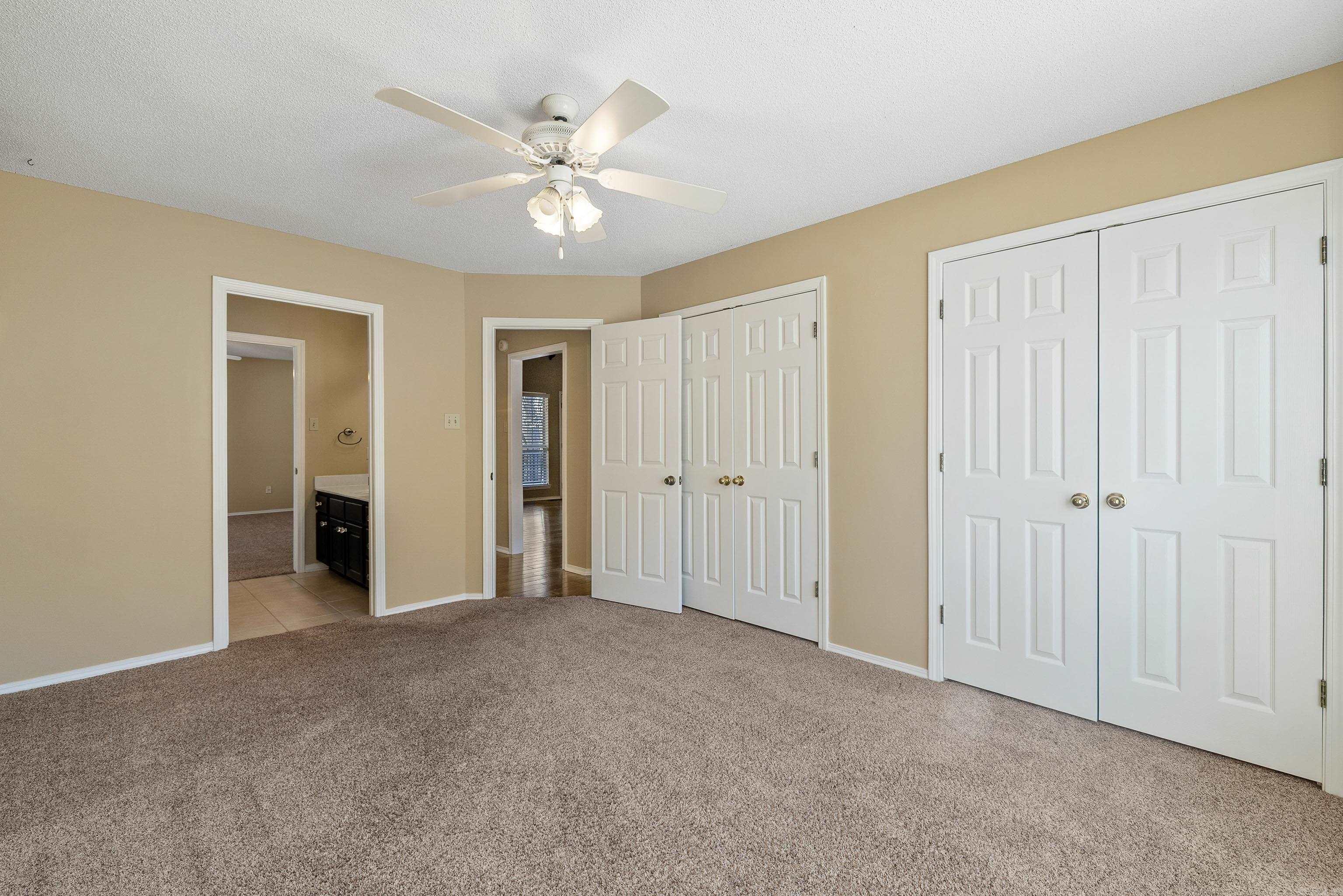 1215 River Oaks  Benton, AR