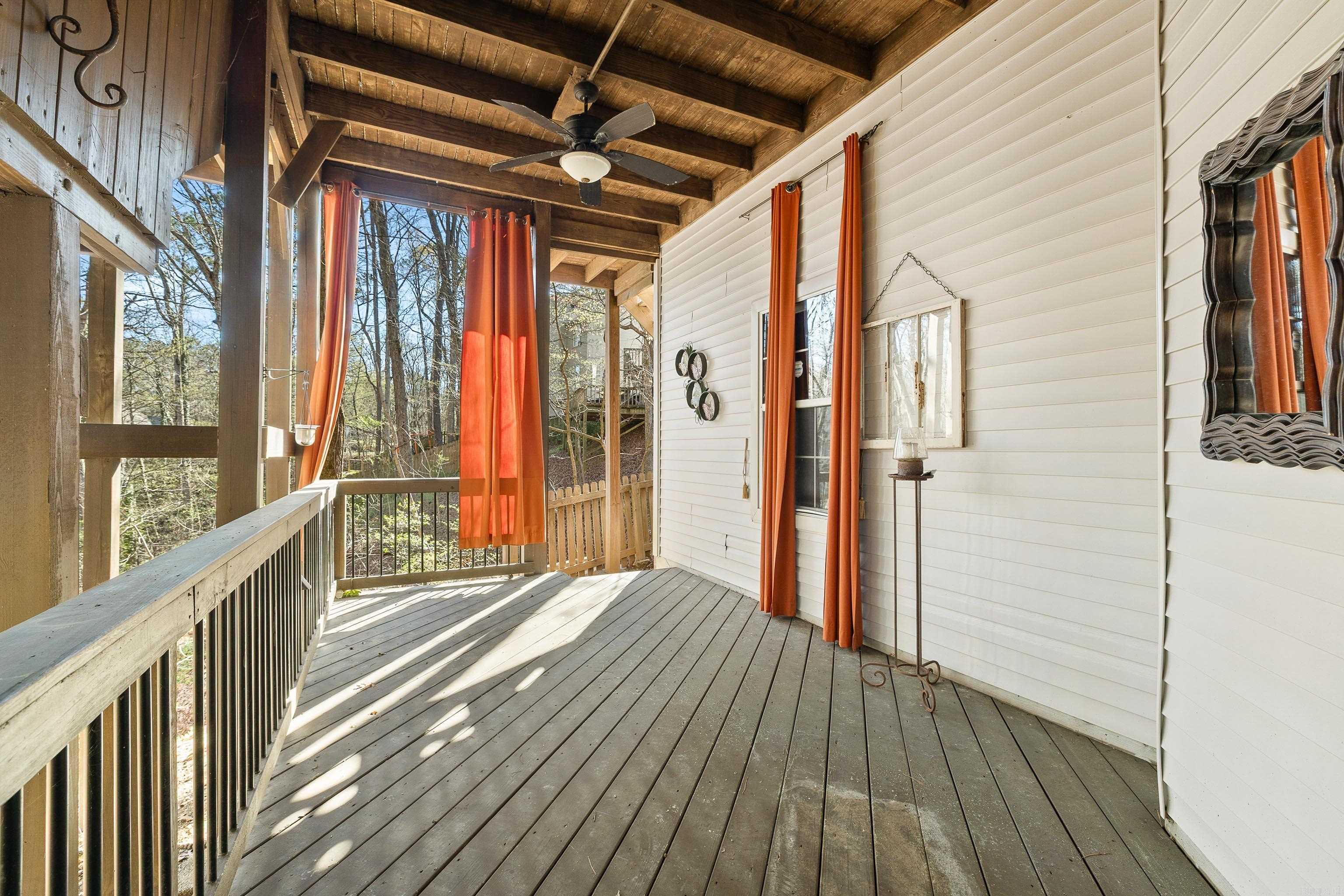 1215 River Oaks  Benton, AR