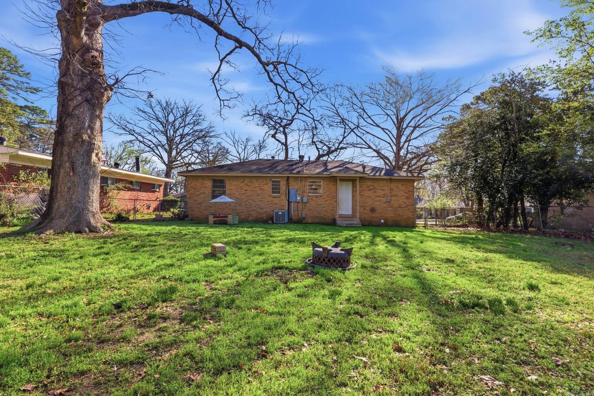 24 Bellemeade Dr  Little Rock, AR