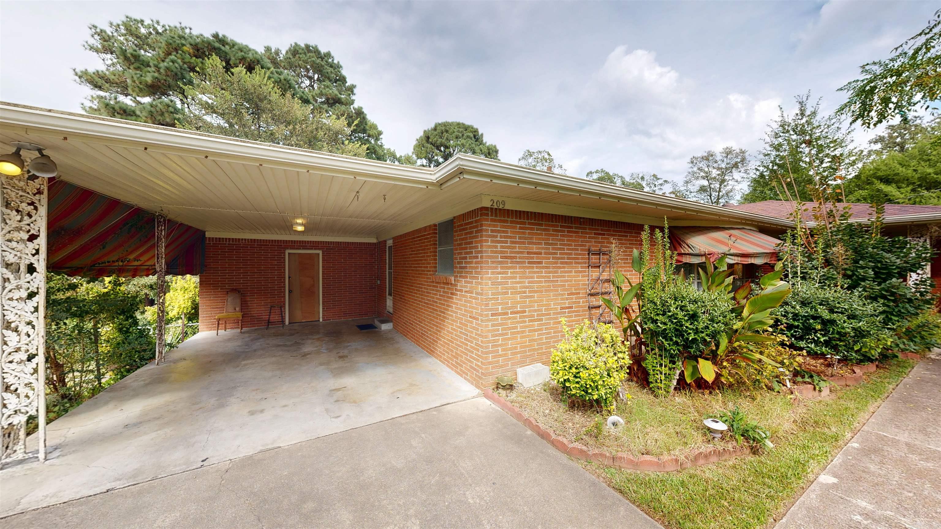 209 MCMAHAN  Hot Springs, AR