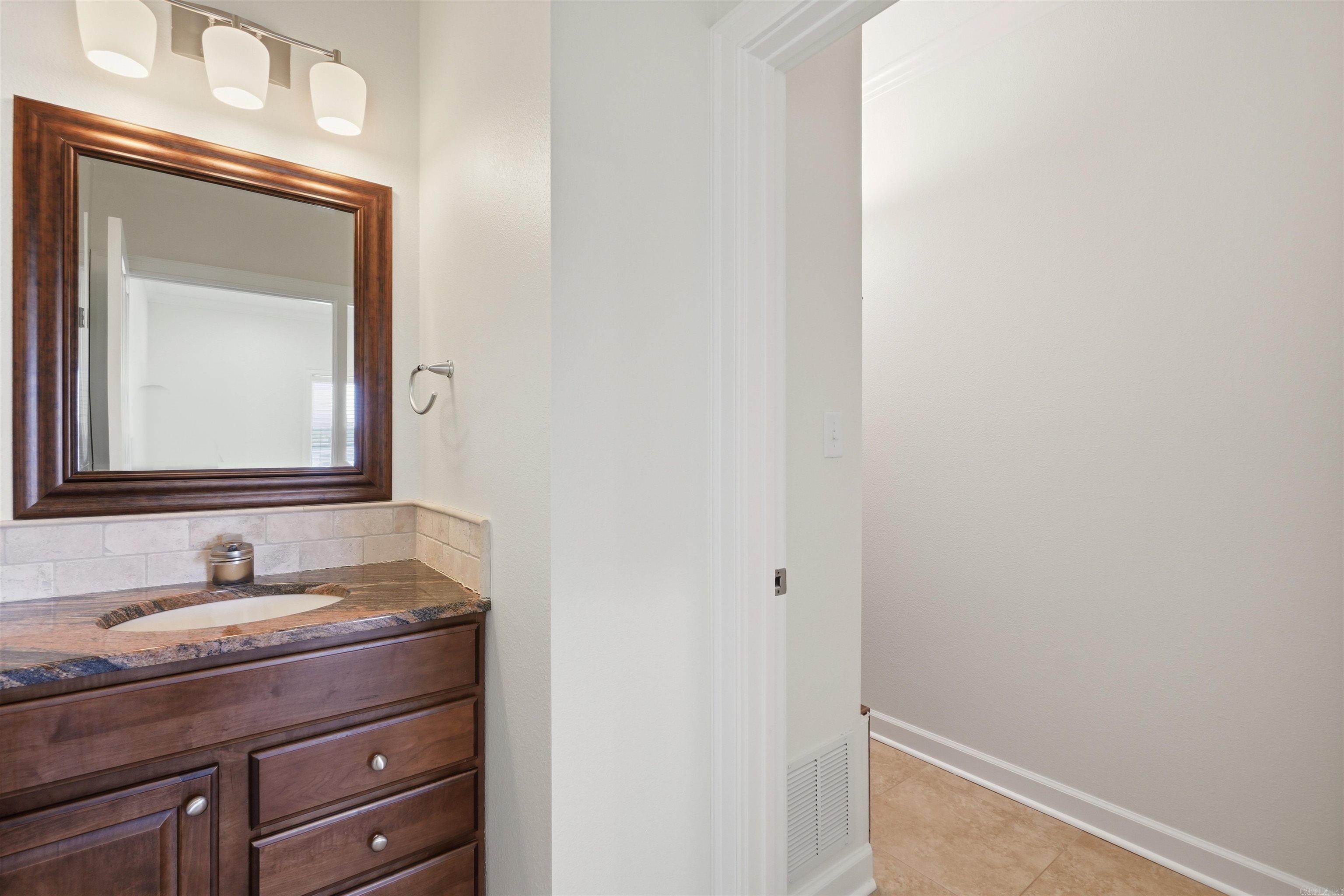 5918 Riviera Dr  Benton, AR