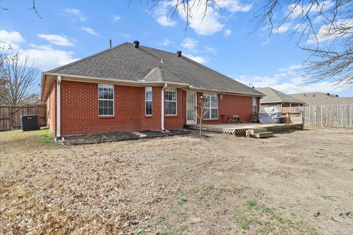 513 Edgewood  Marion, AR