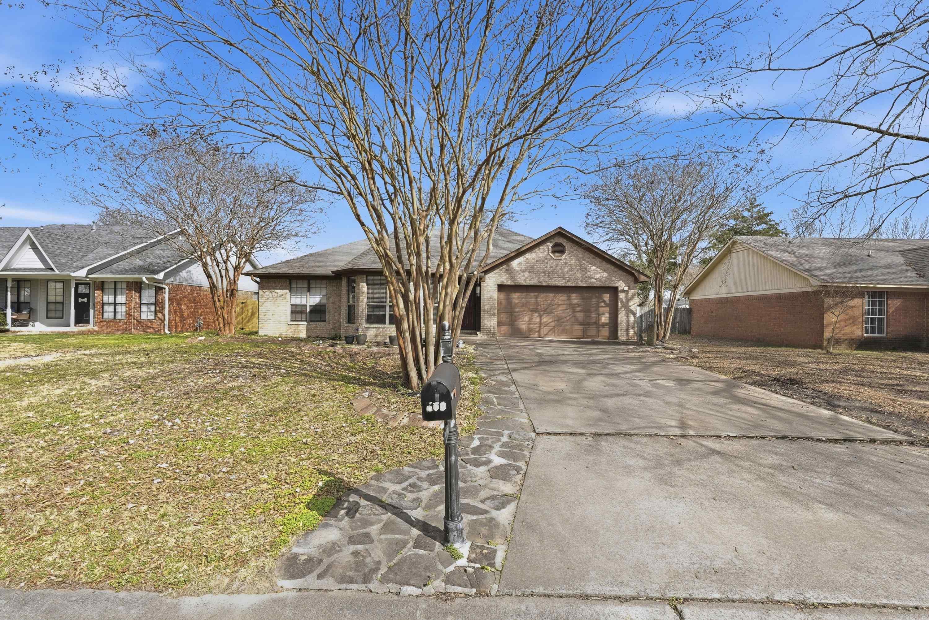 360 Navaho  Conway, AR