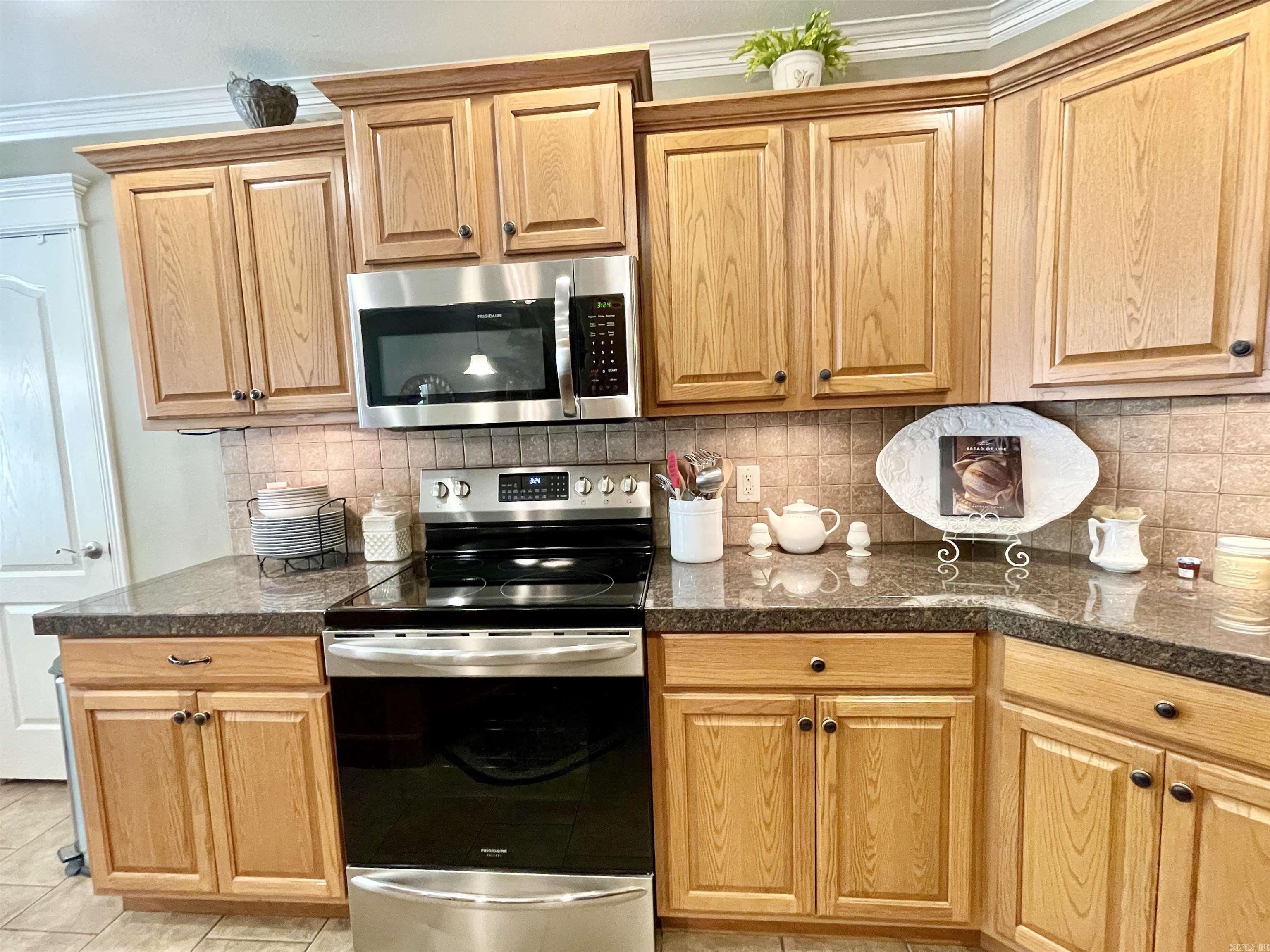 129 Pleasantwood Drive  Maumelle, AR