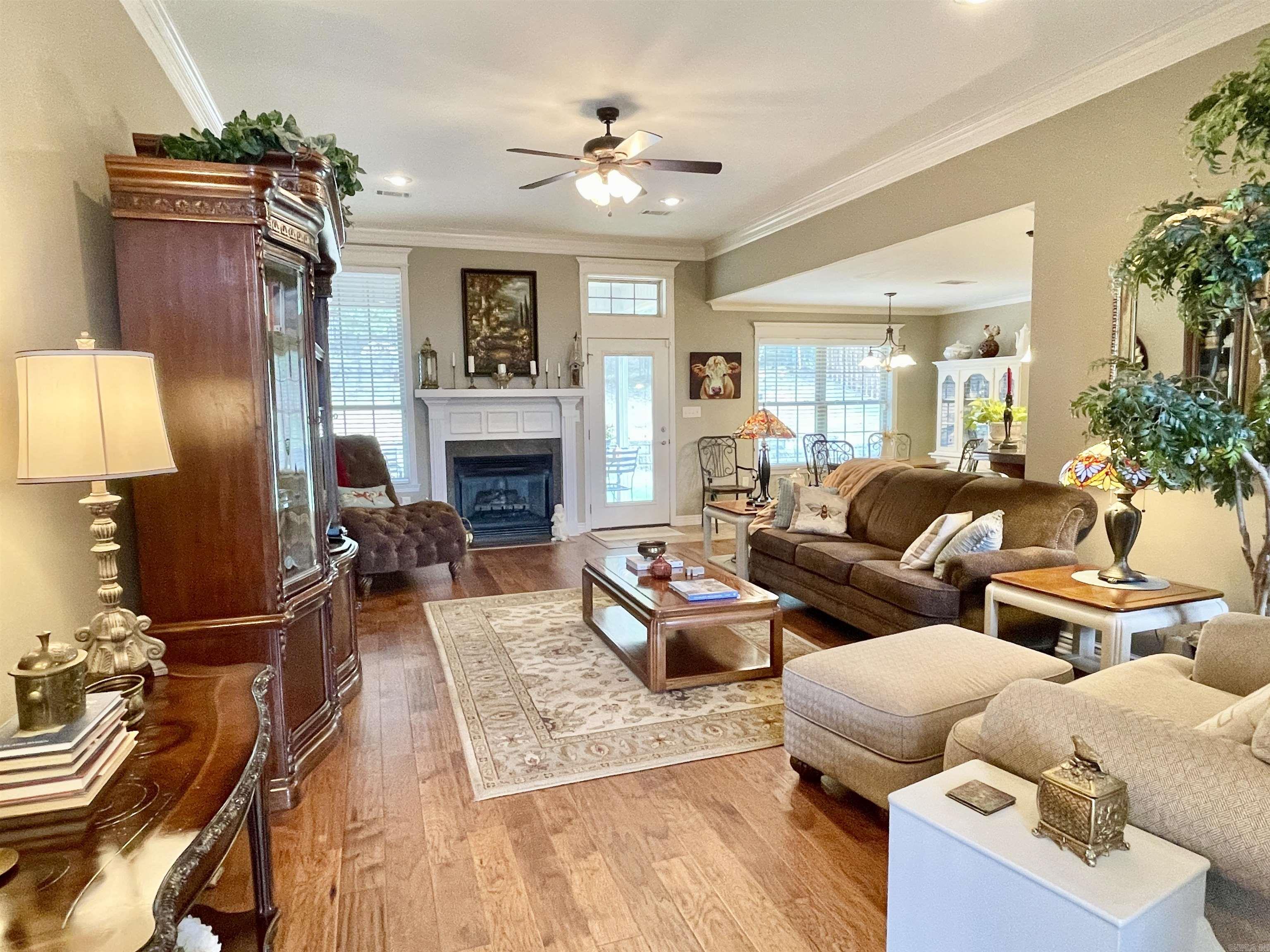 129 Pleasantwood Drive  Maumelle, AR