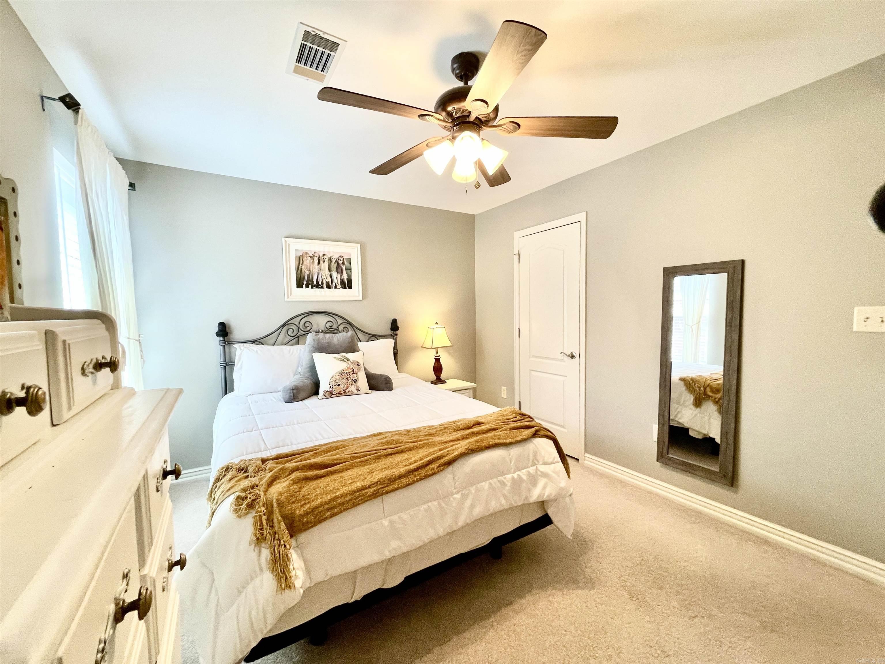 129 Pleasantwood Drive  Maumelle, AR