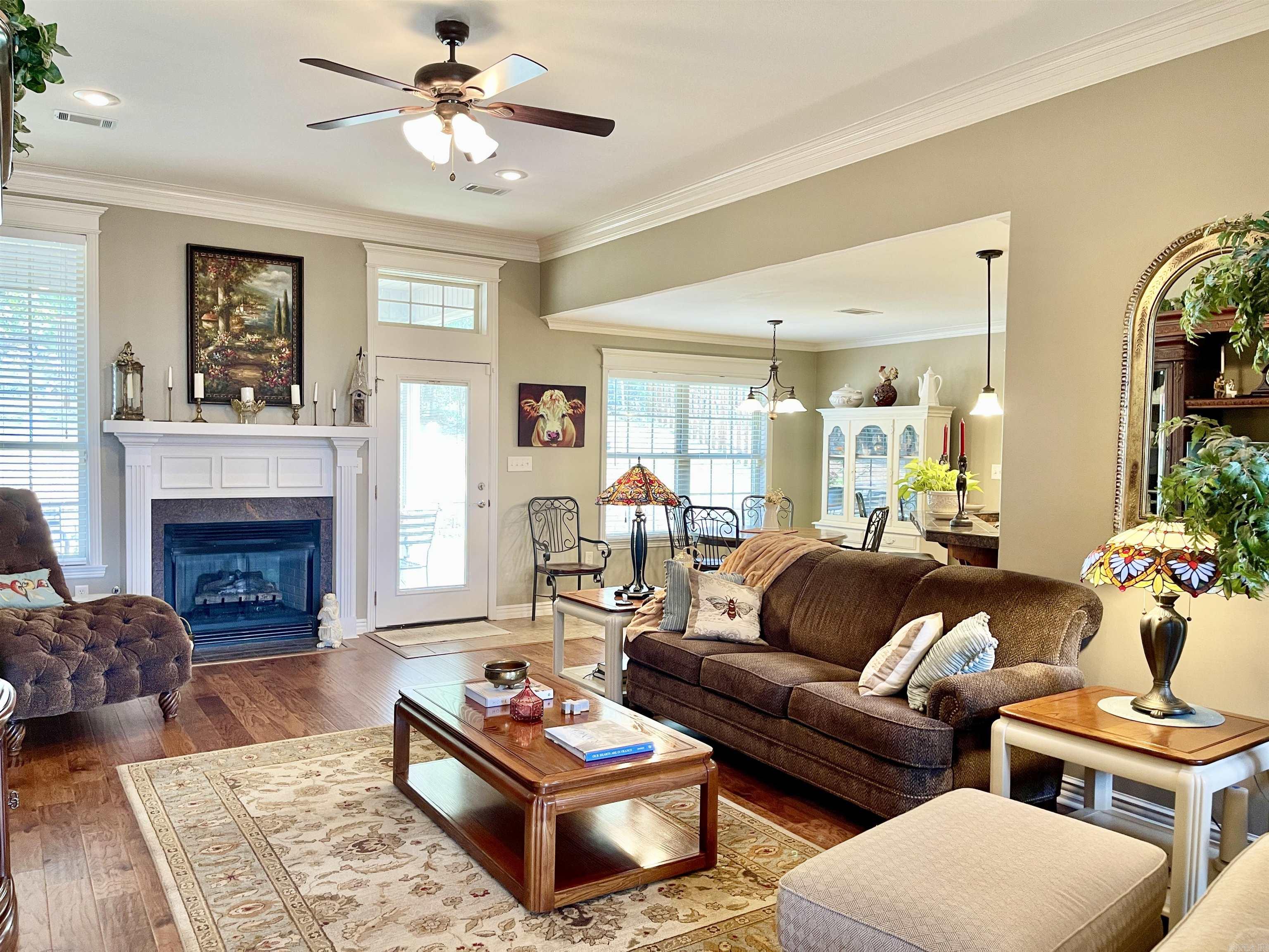 129 Pleasantwood Drive  Maumelle, AR