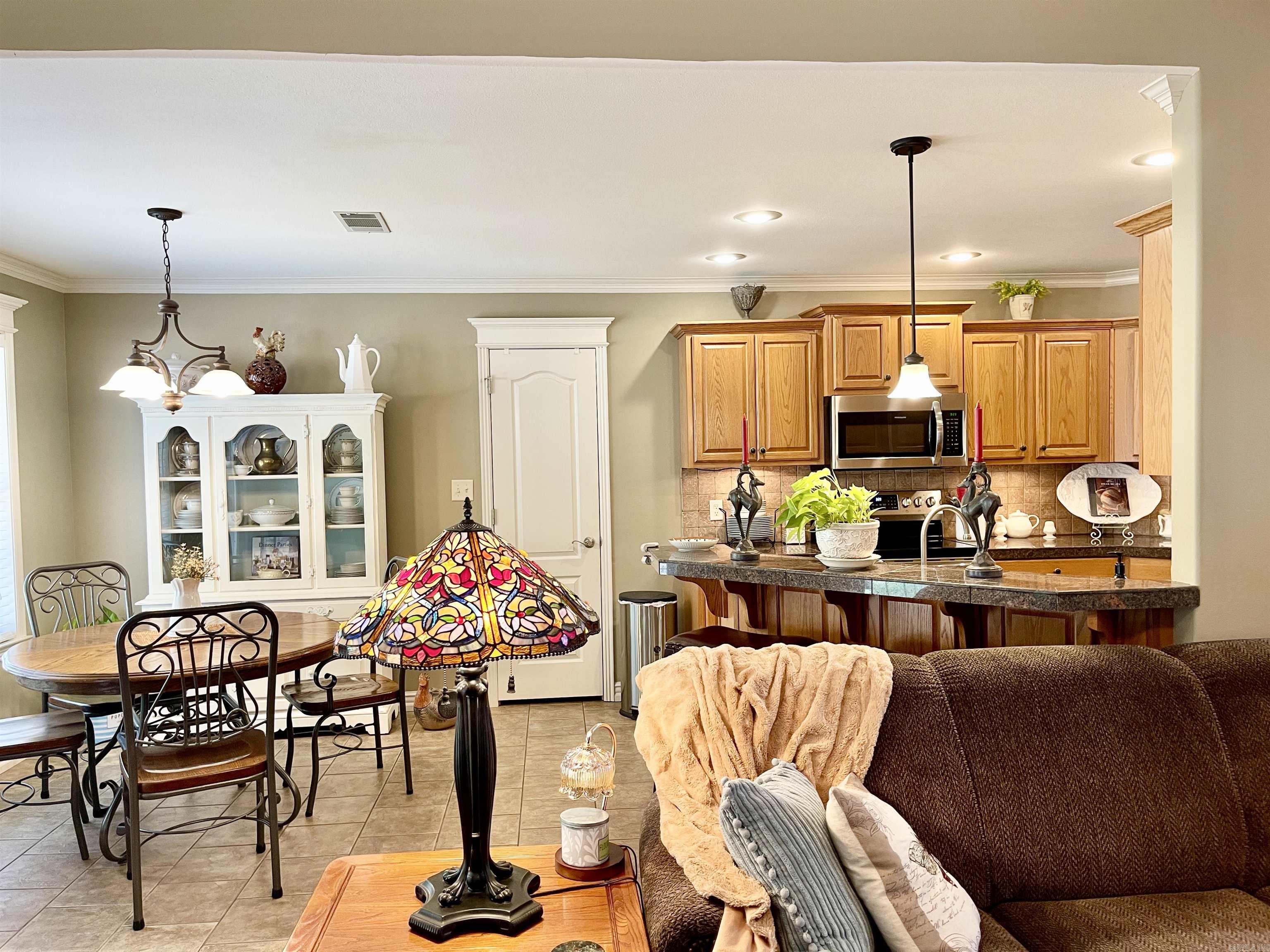 129 Pleasantwood Drive  Maumelle, AR