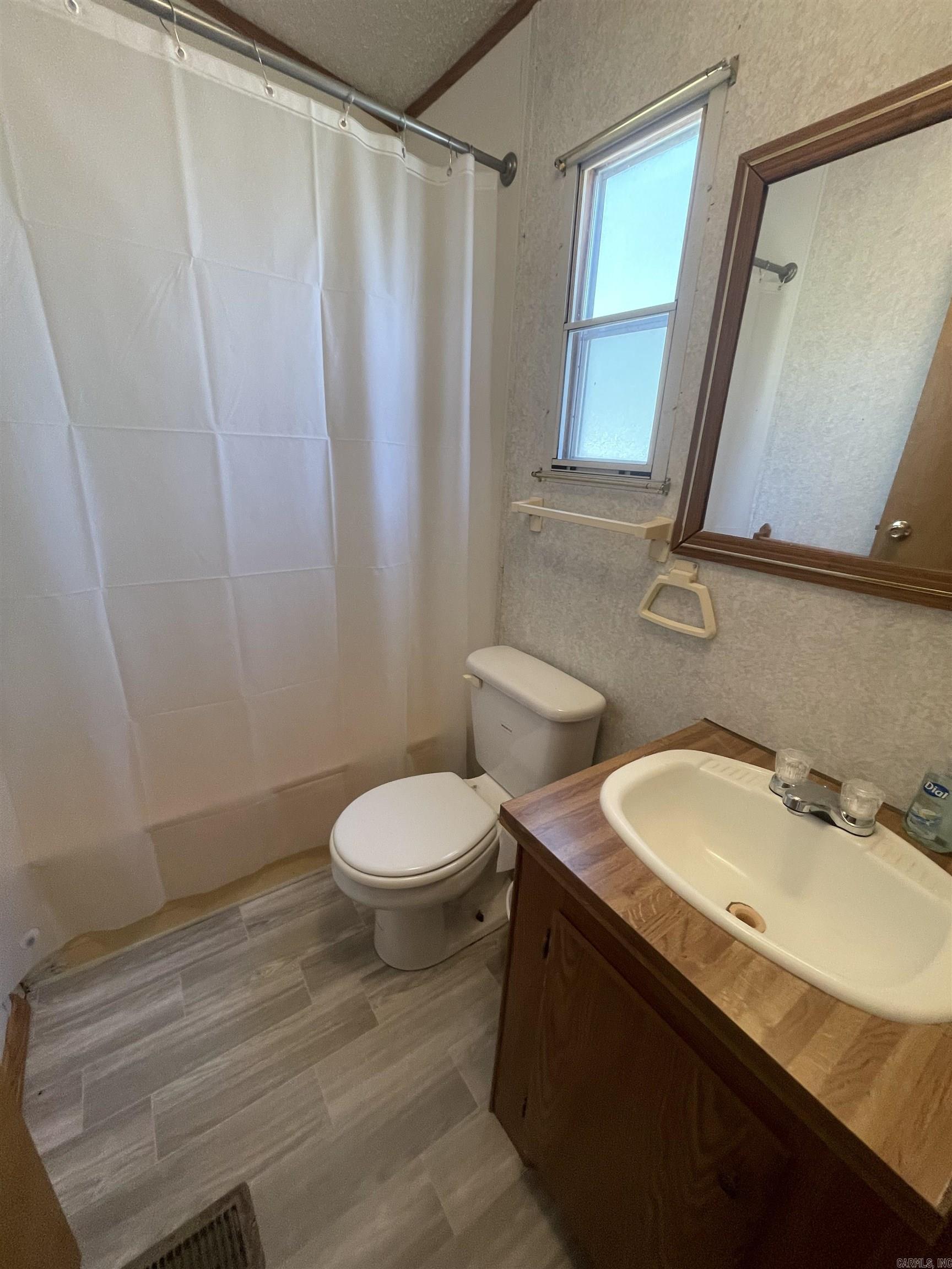 270 Wood Grove Lane  Higden, AR