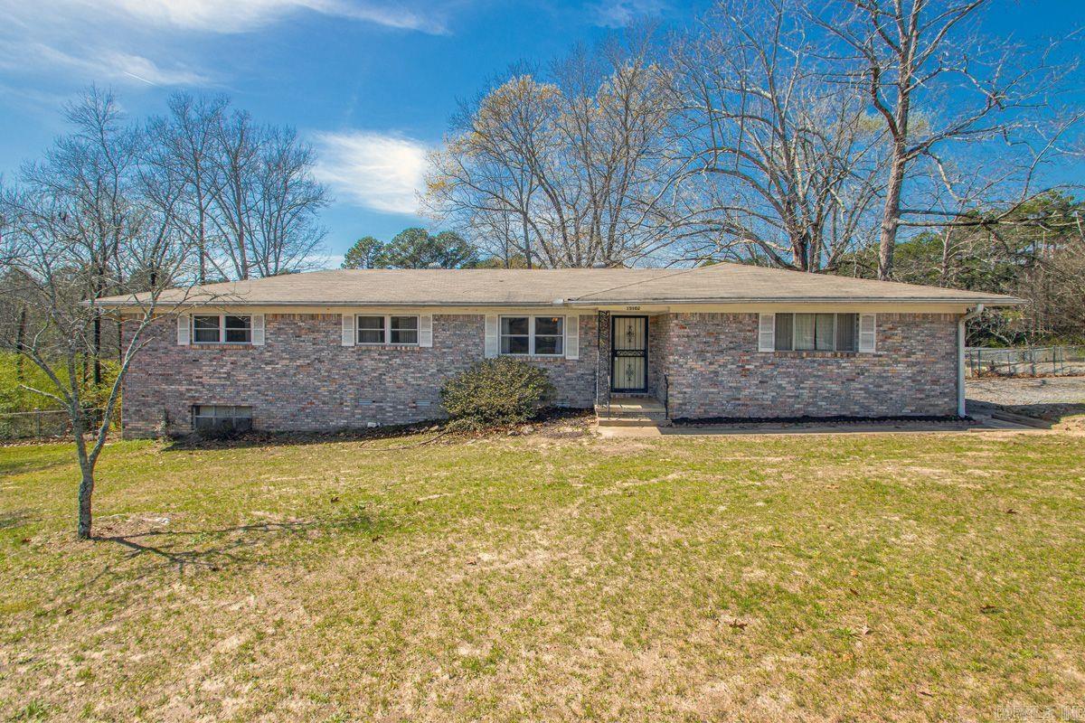15602 Oakcrest  Little Rock, AR