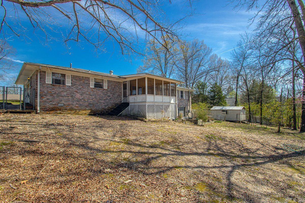 15602 Oakcrest  Little Rock, AR