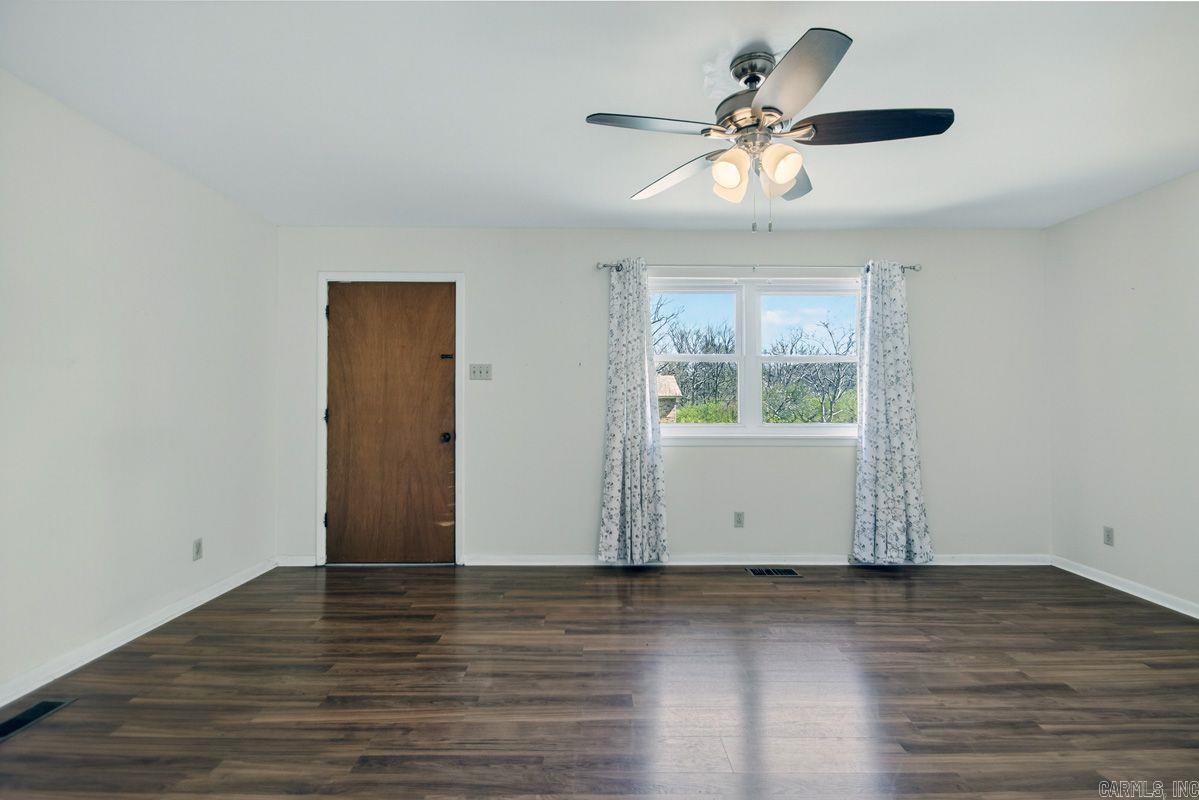 15602 Oakcrest  Little Rock, AR