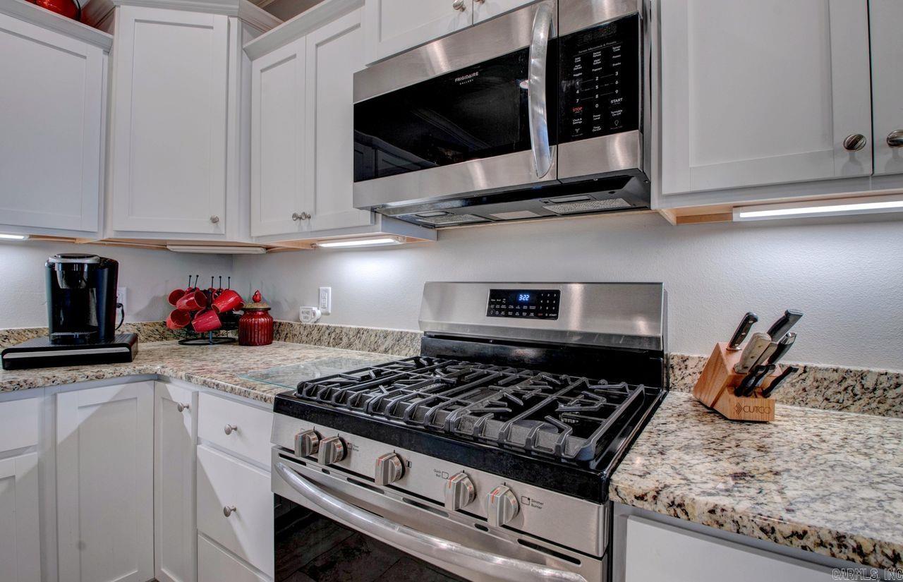 293 Mountain Terrace Circle  Maumelle, AR