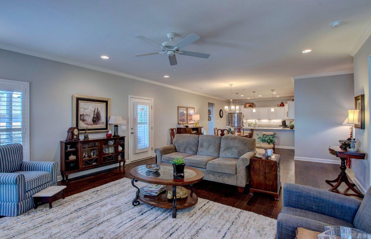 293 Mountain Terrace Circle  Maumelle, AR