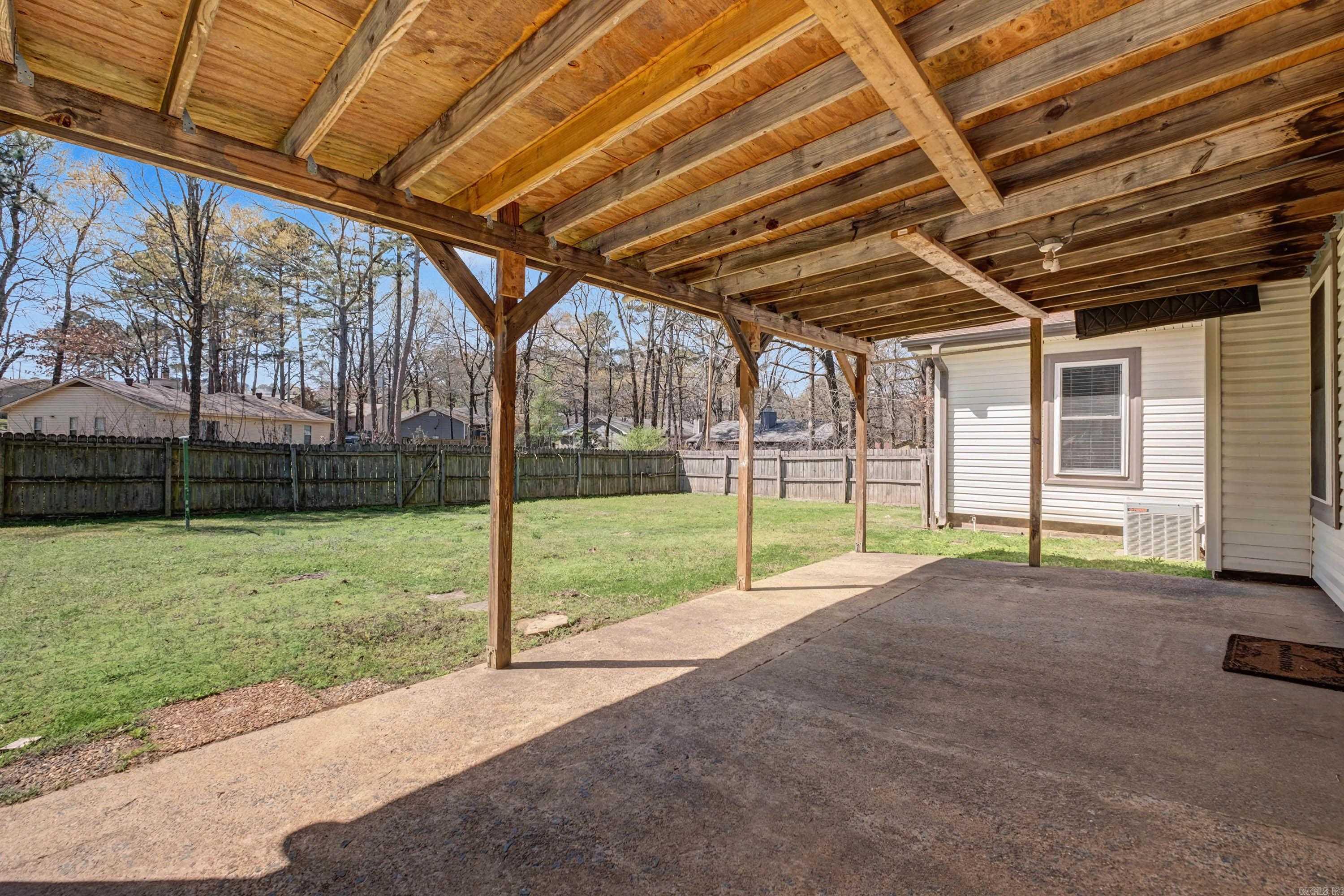 12621 Valleywood  Little Rock, AR