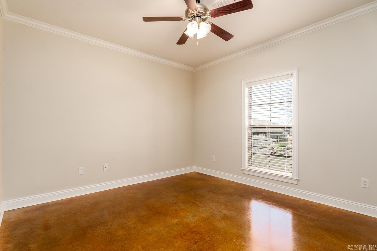 2535 EIGHTEEN  Conway, AR