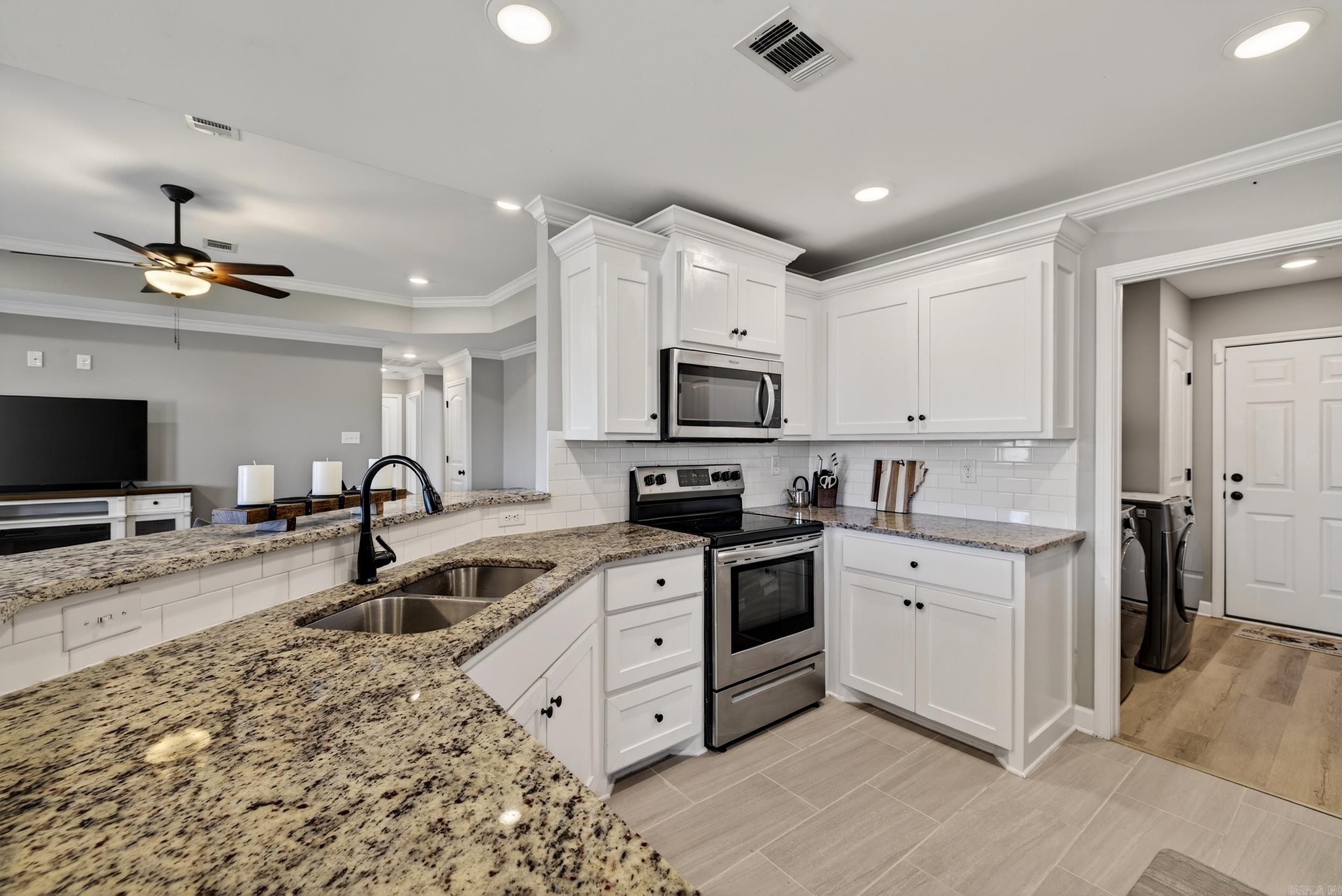 54 Ten Point Ln  Ward, AR