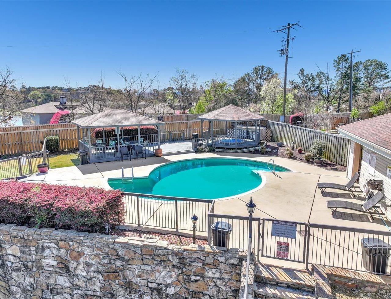 101 Long Island  Hot Springs, AR