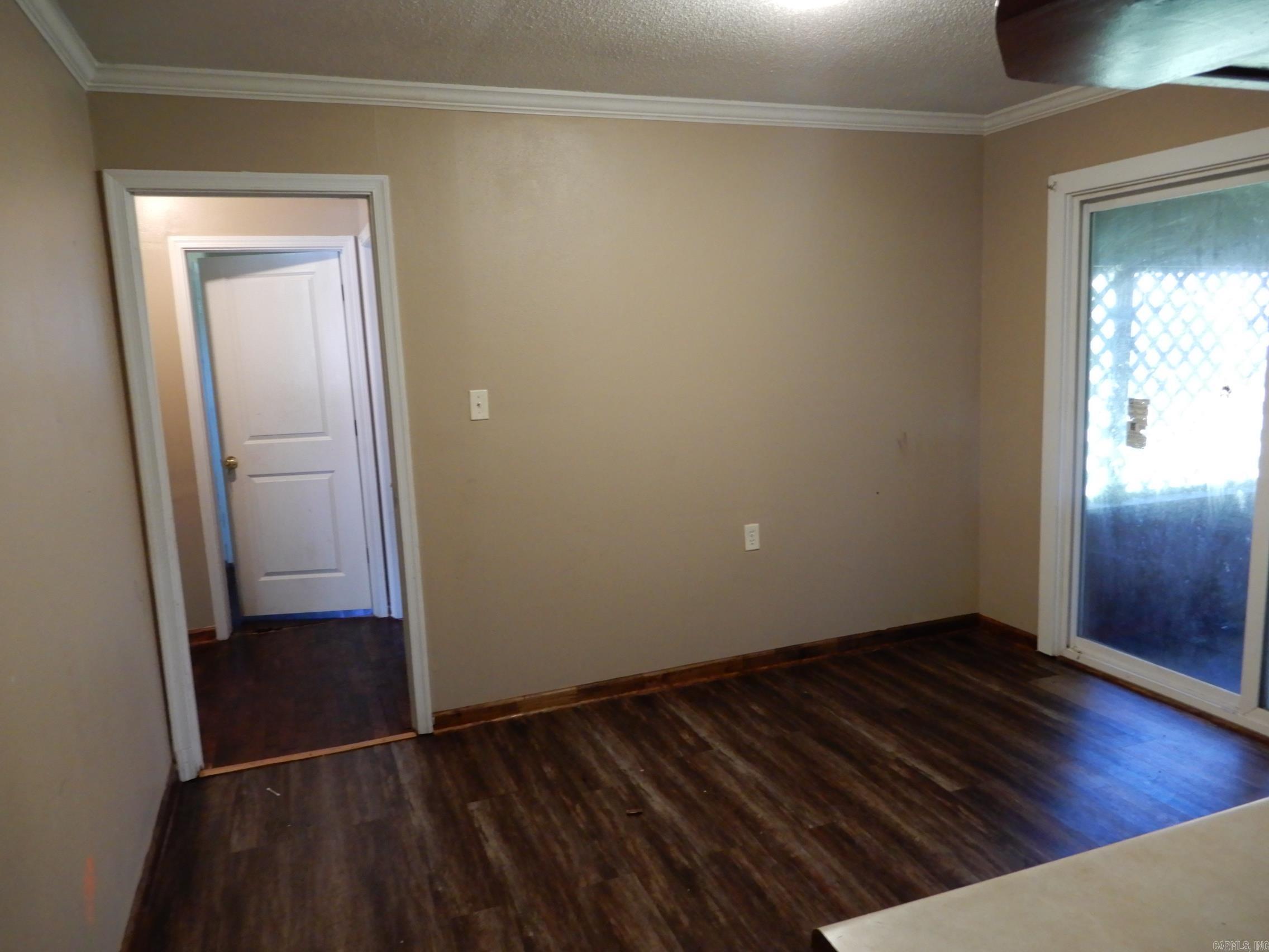 901 West  Kensett, AR