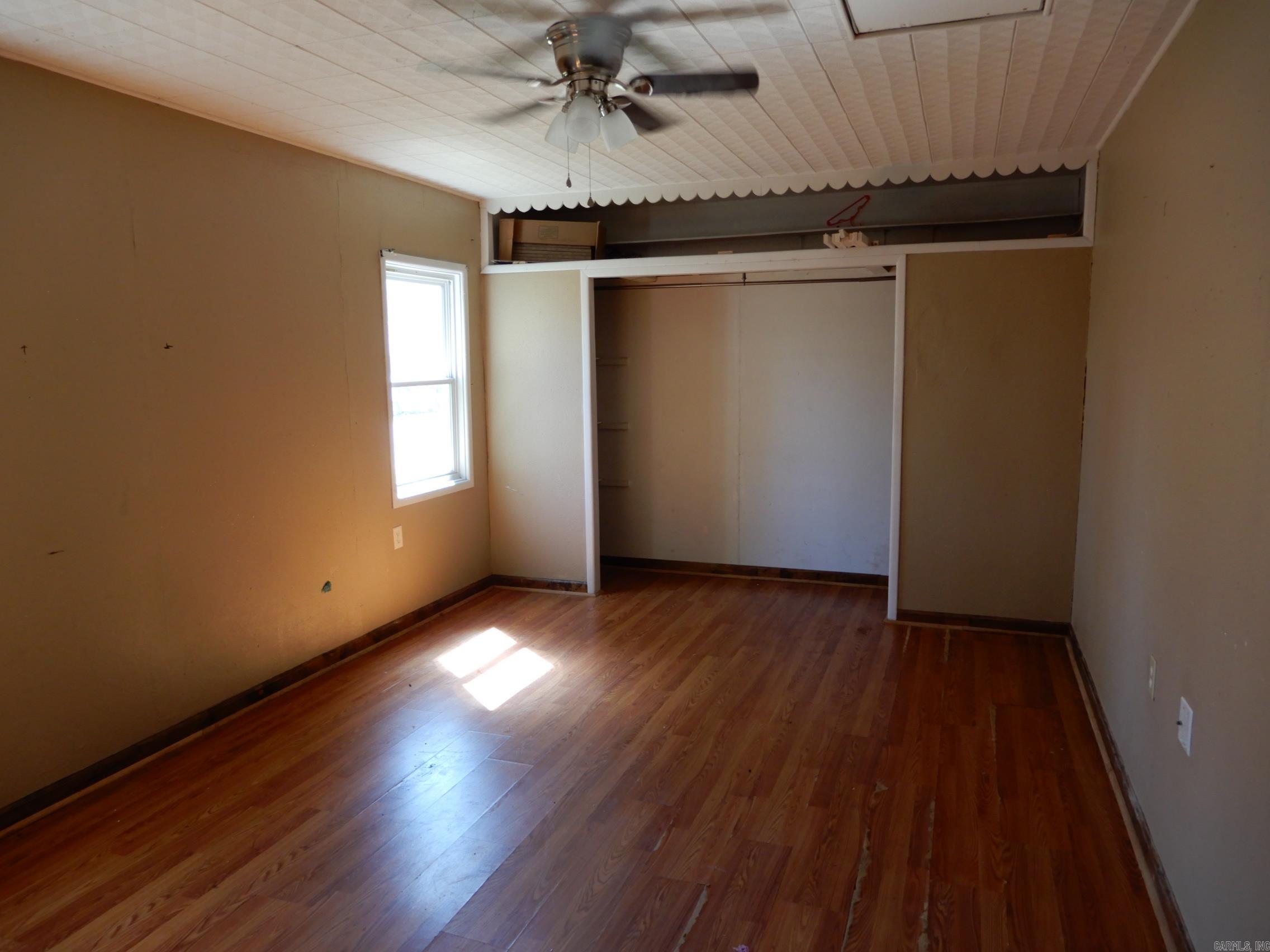 901 West  Kensett, AR