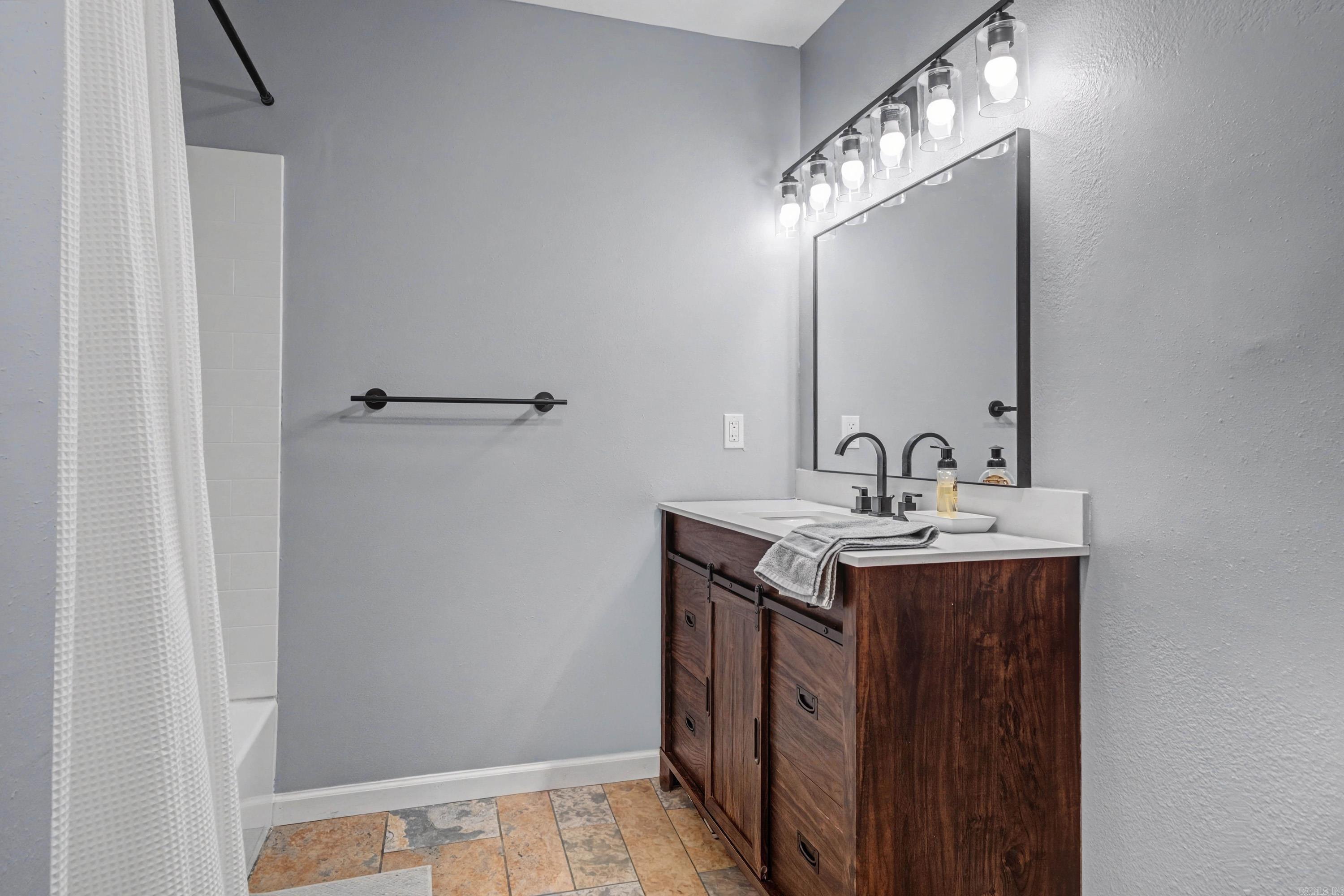 38 Crestview Rd  Conway, AR