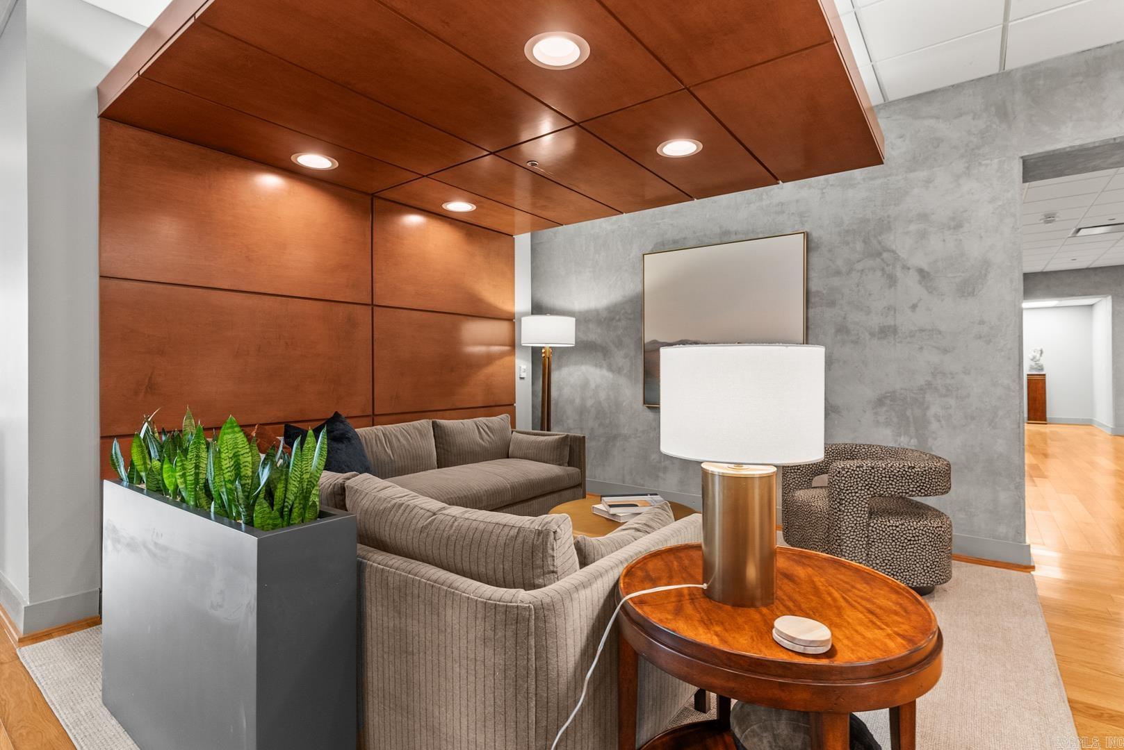 315 Rock 707 Little Rock, AR