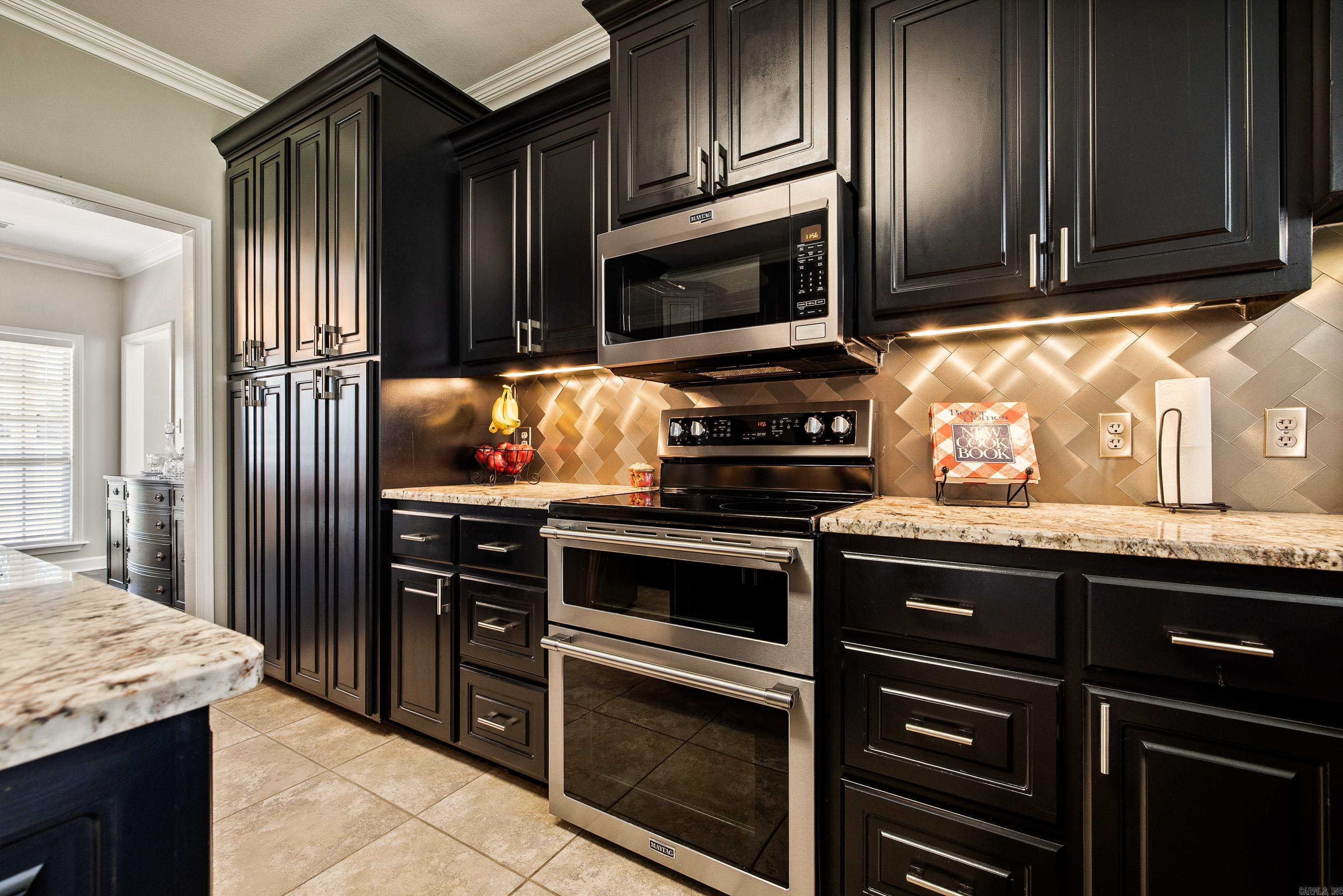 758 Quartz  Benton, AR