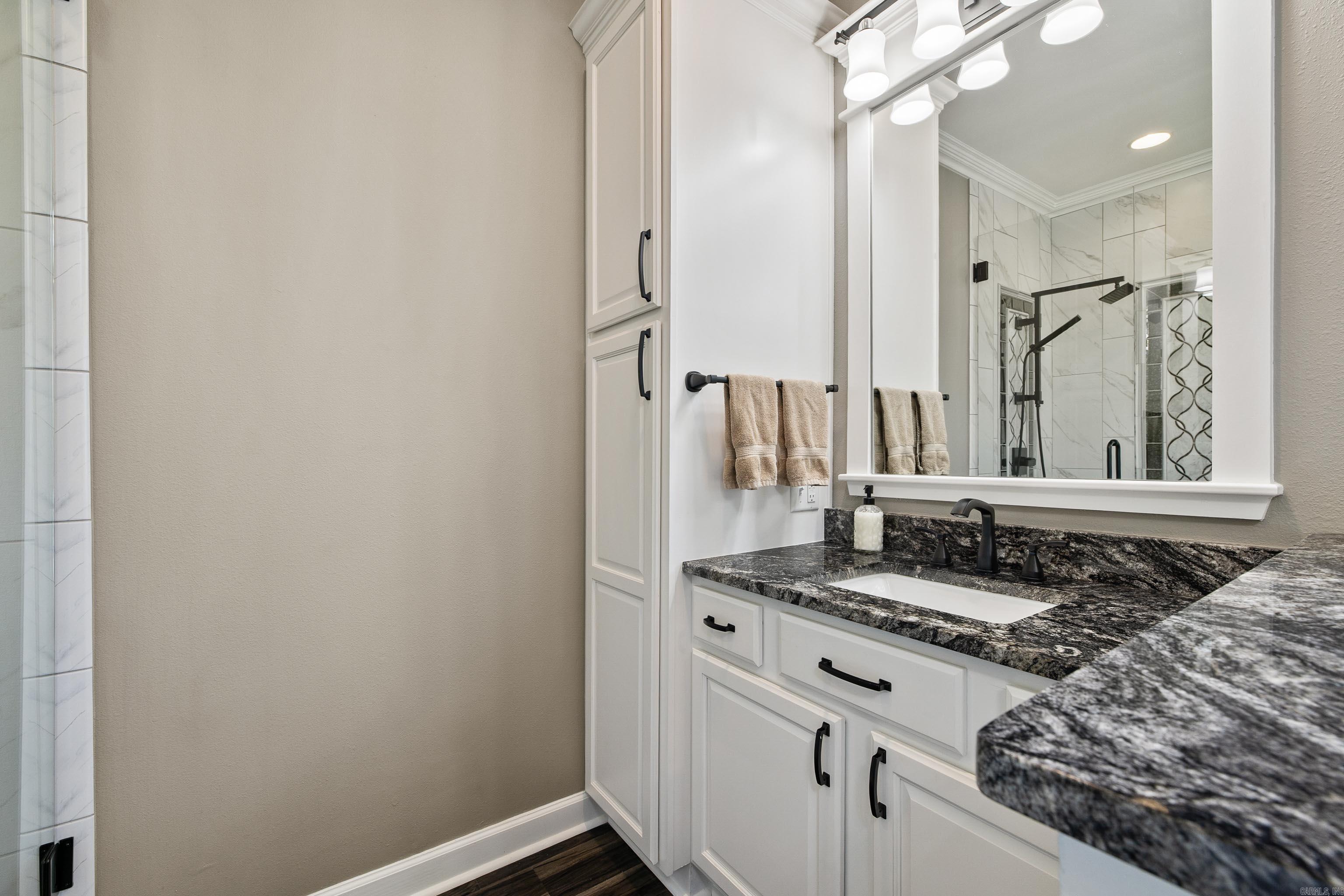 758 Quartz  Benton, AR