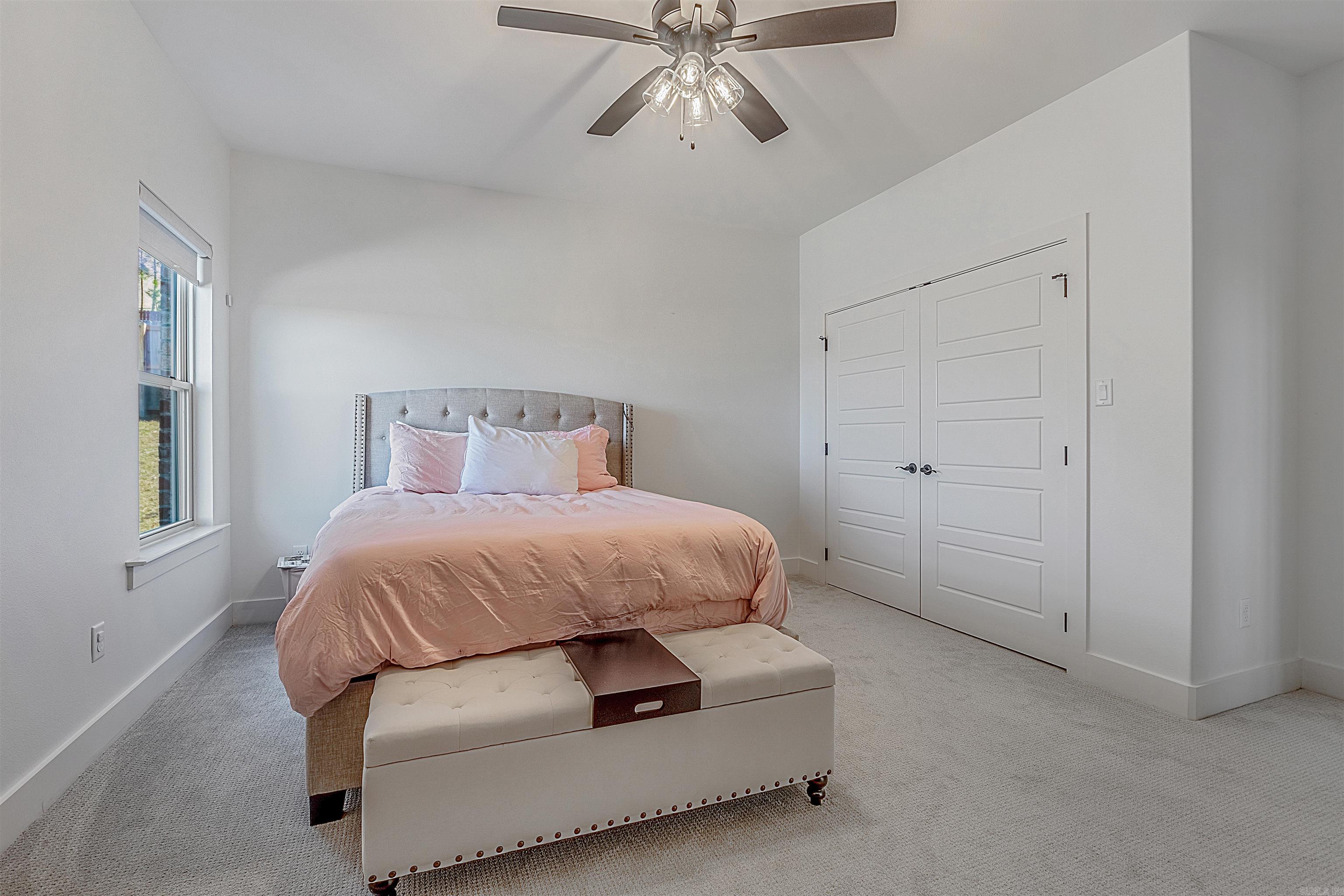 34 Sagamore Ct Maumelle, AR 72113