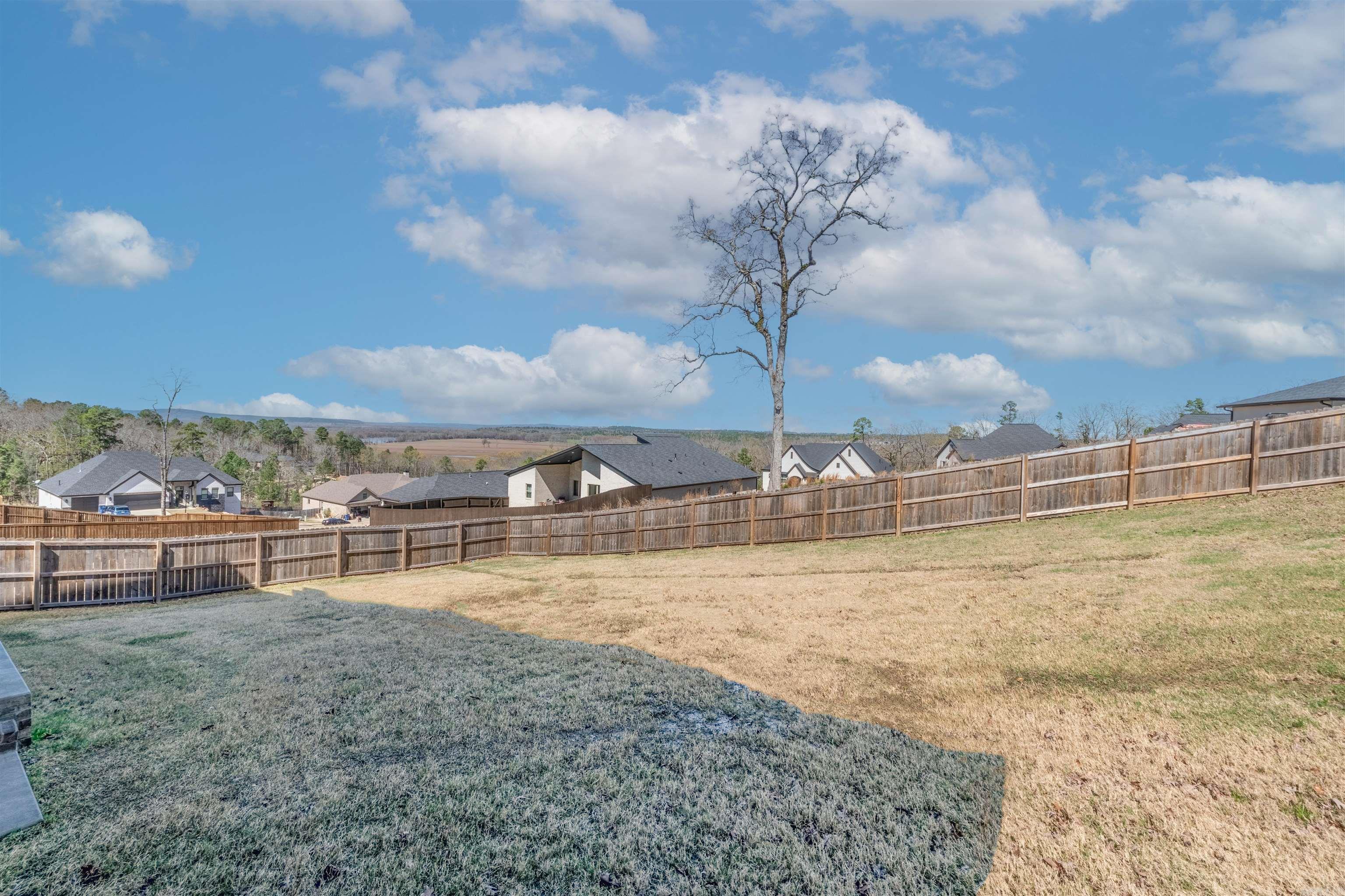34 Sagamore Ct Maumelle, AR 72113