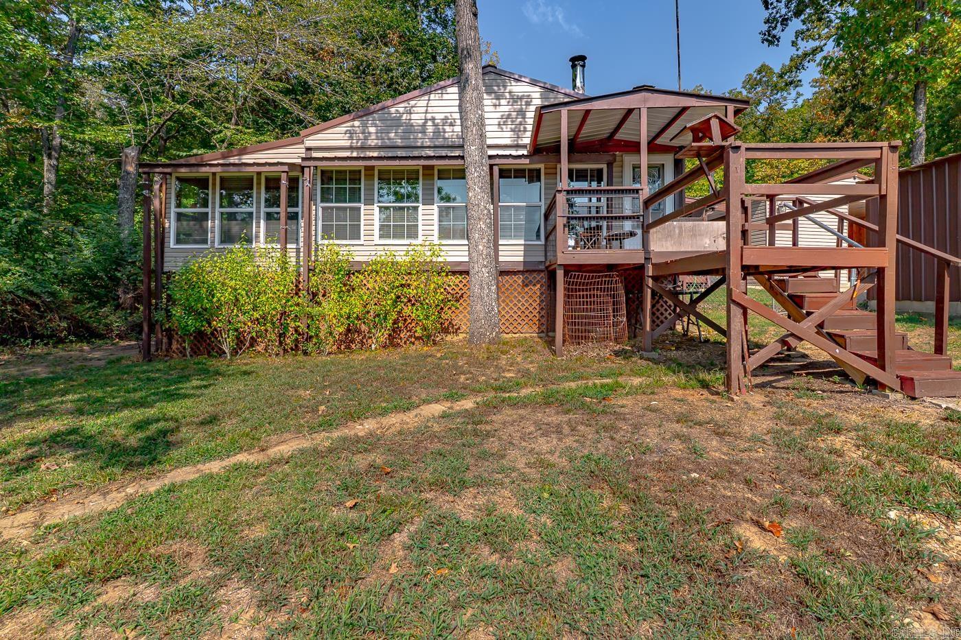 21 W Lakeshore Dr  Highland, AR